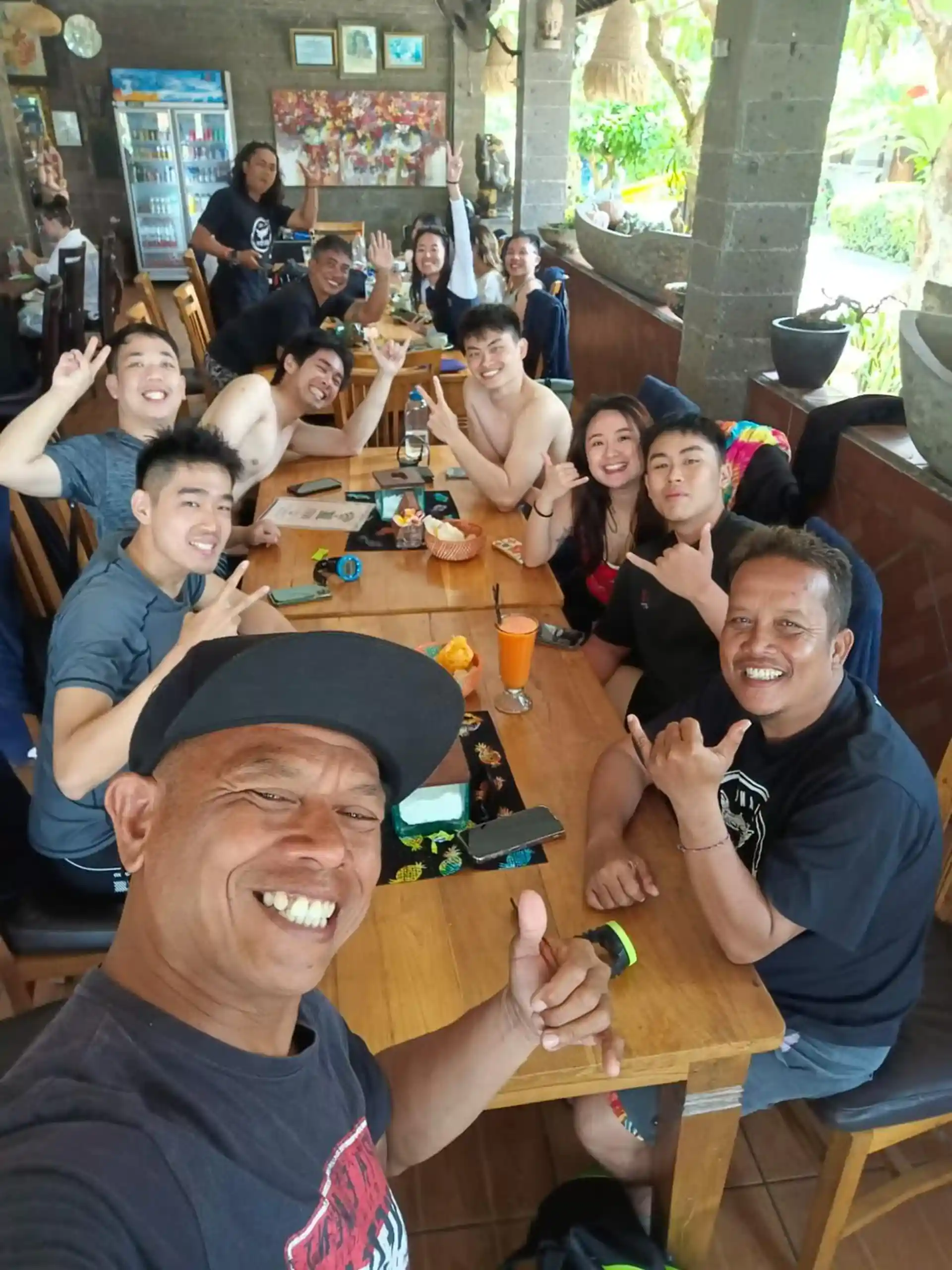 Dive shop photo