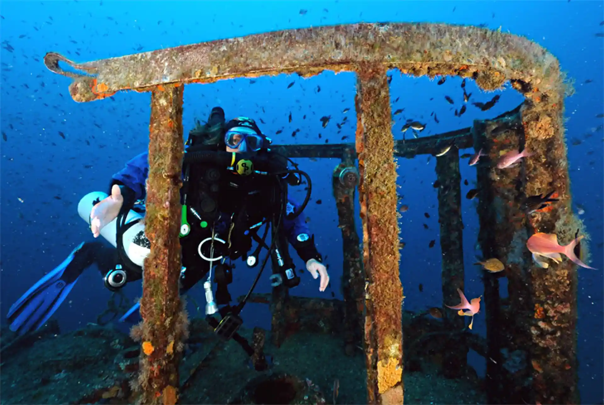 Dive shop photo