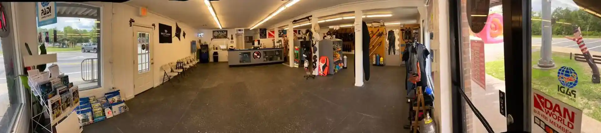 Dive shop photo