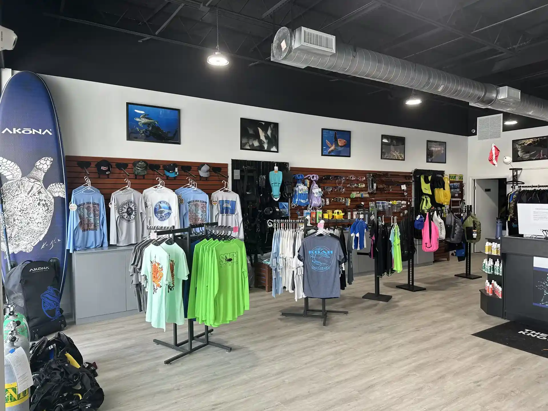 Dive shop photo