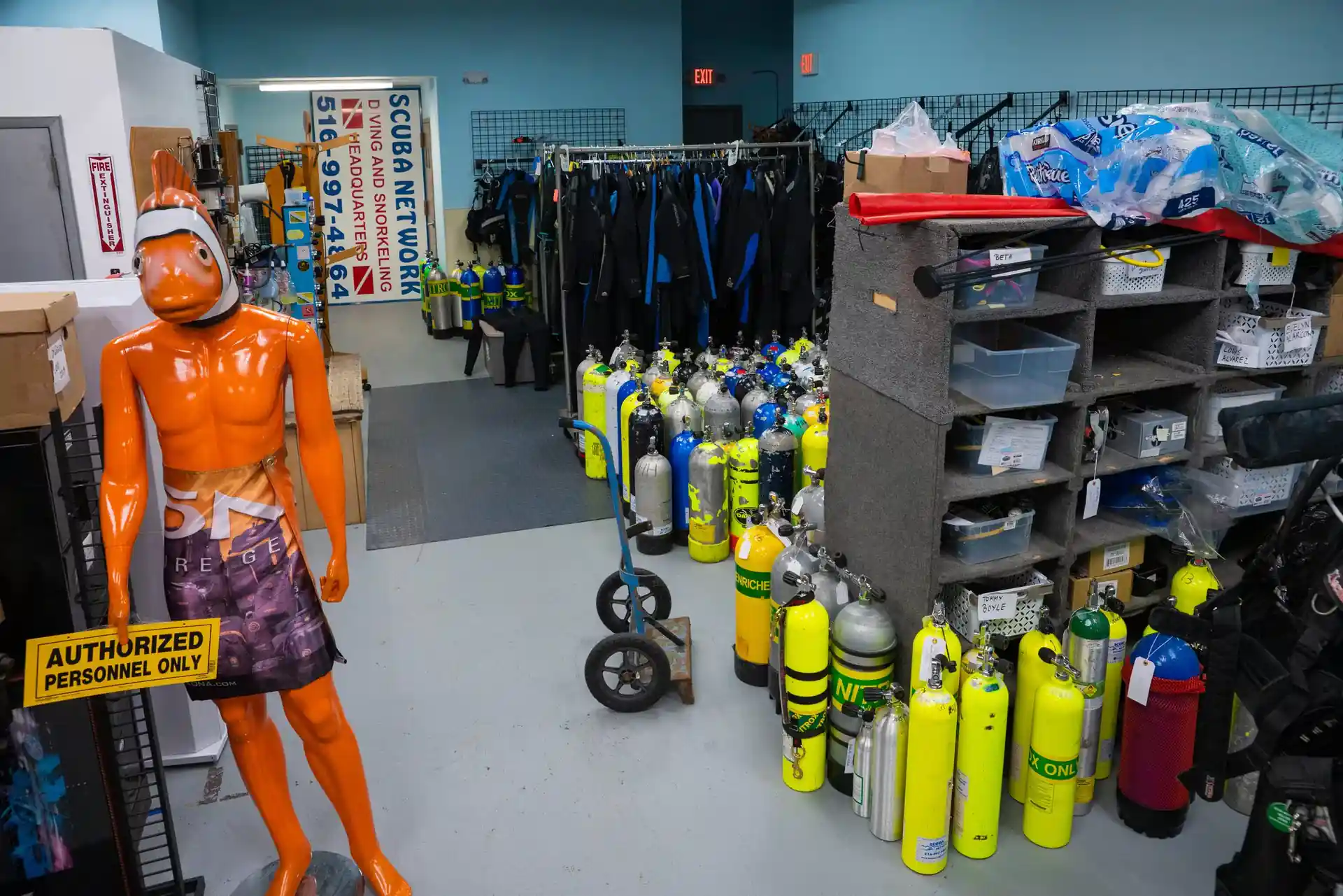 Service and Rental Area