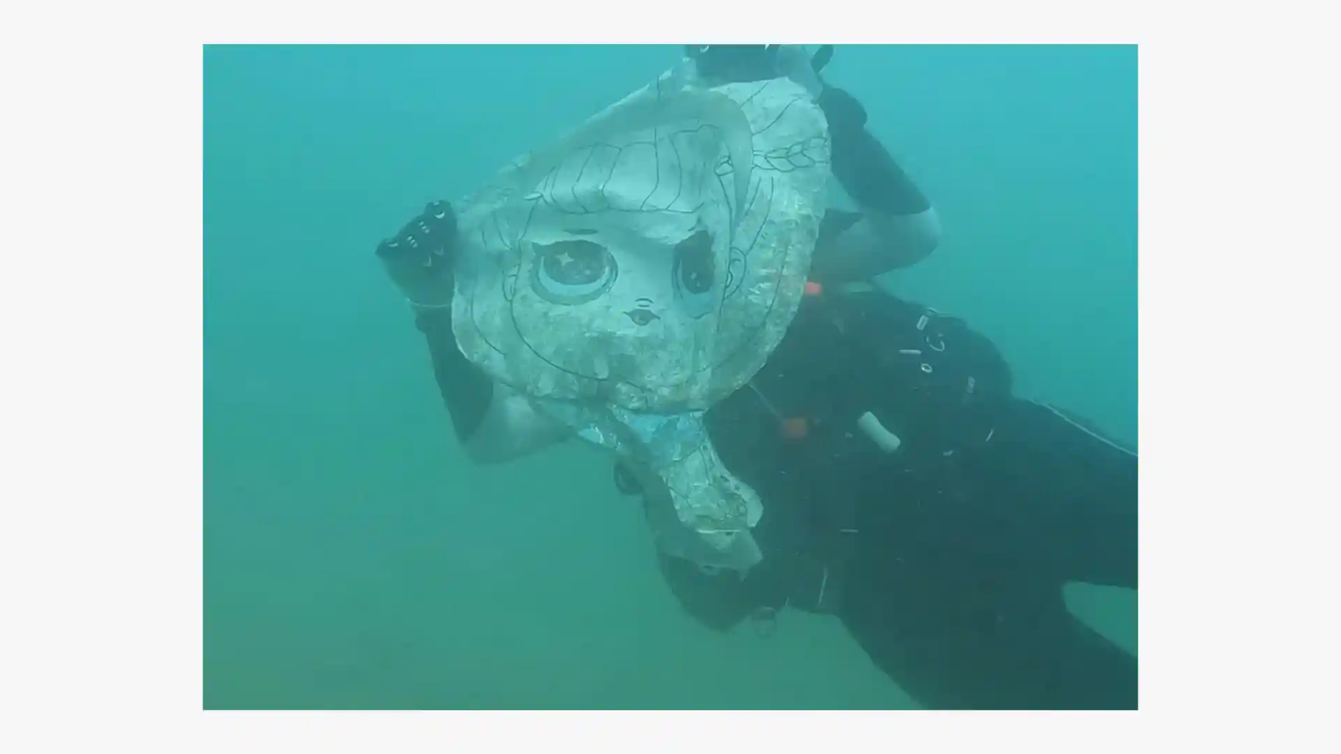 SEAsters in Action : All-Women Clean-up Dive Day