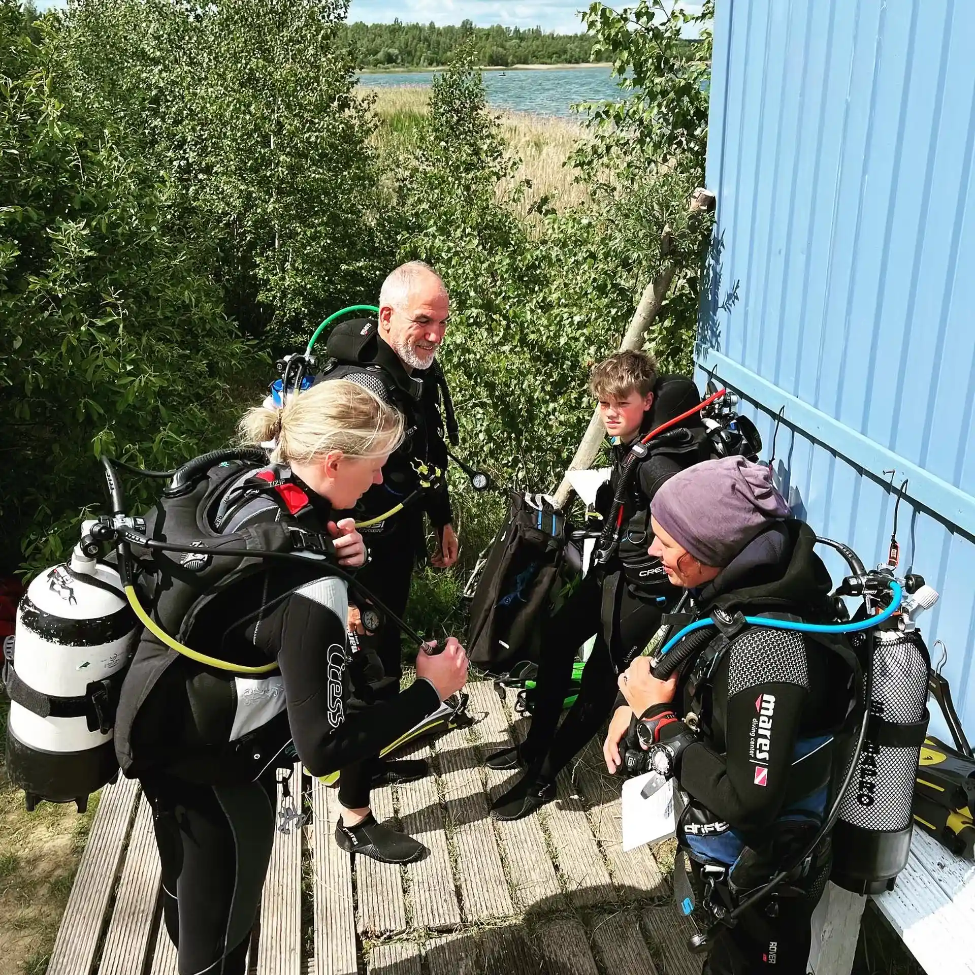 Dive shop photo