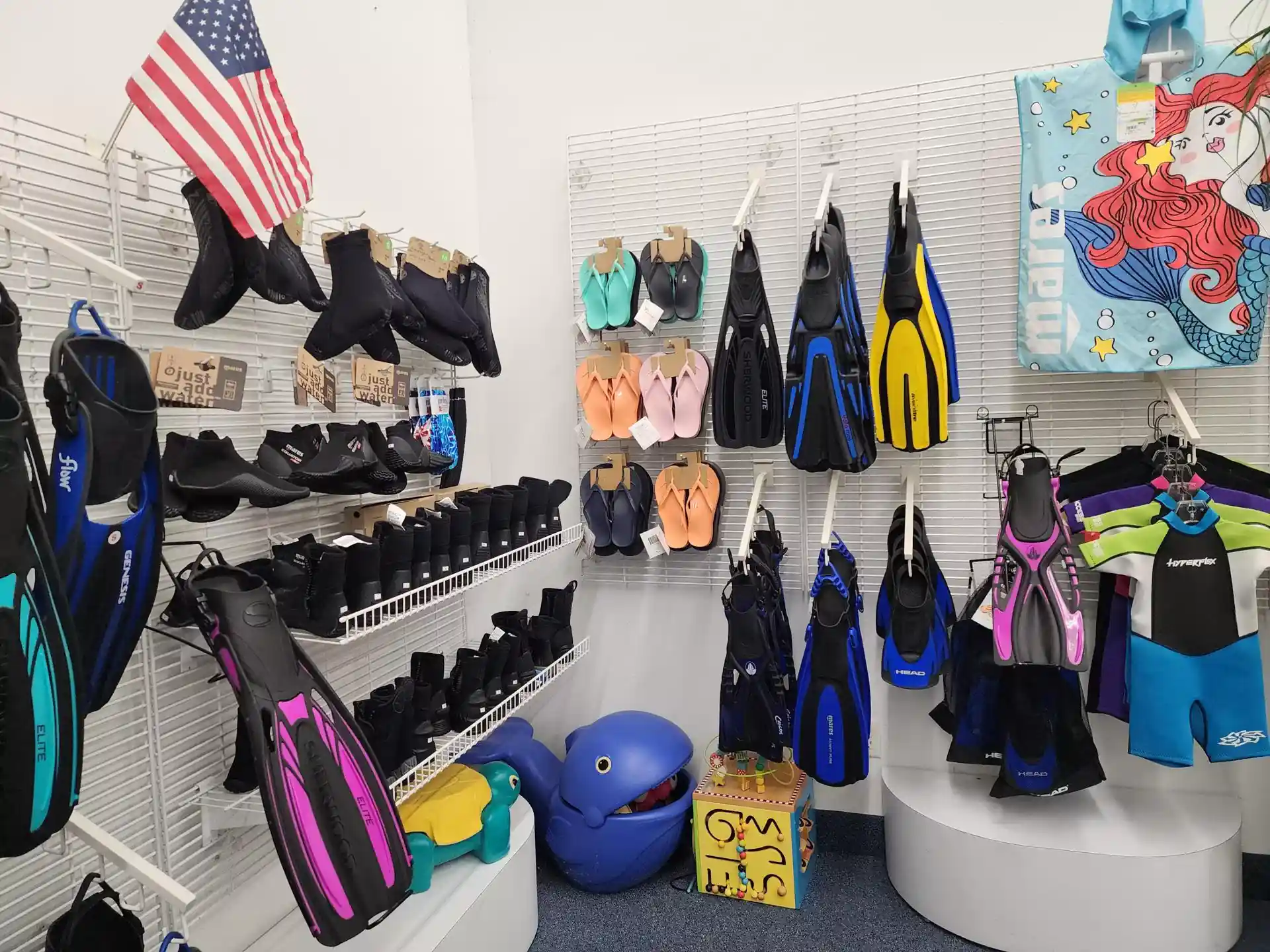 Dive shop photo