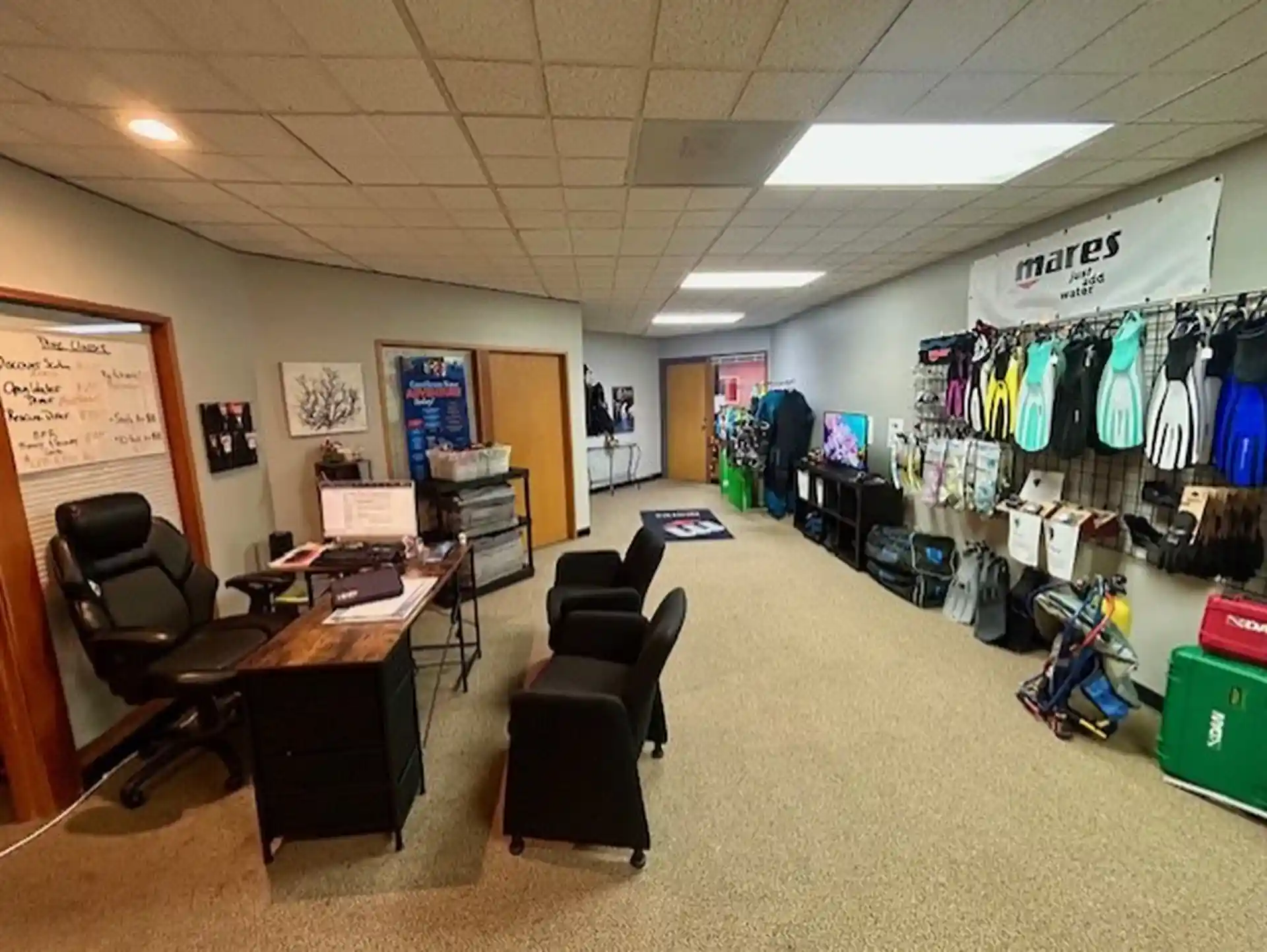 Dive shop photo
