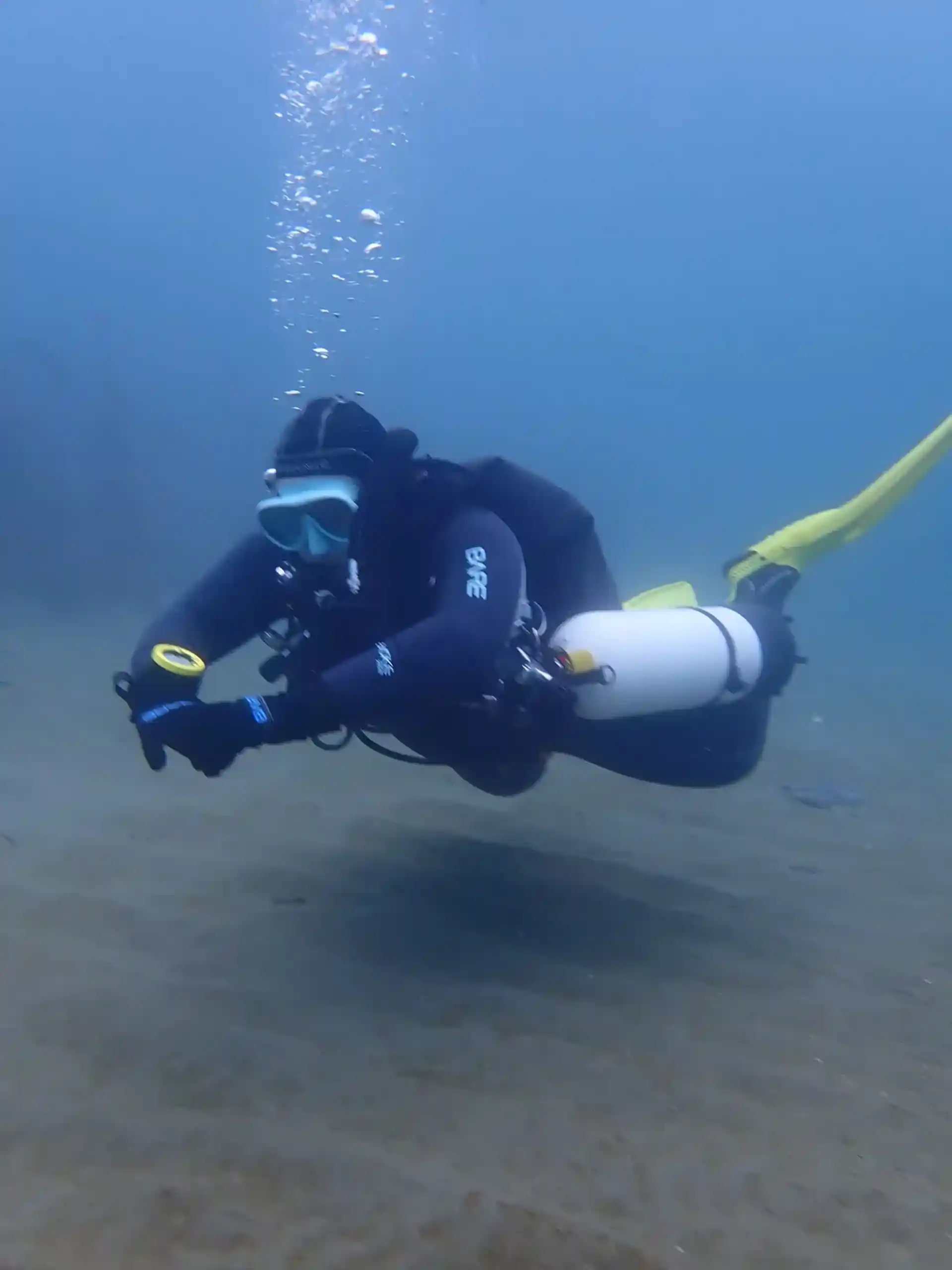 Sidemount Diver