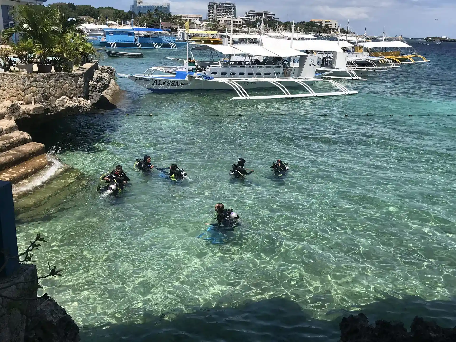 Dive shop photo
