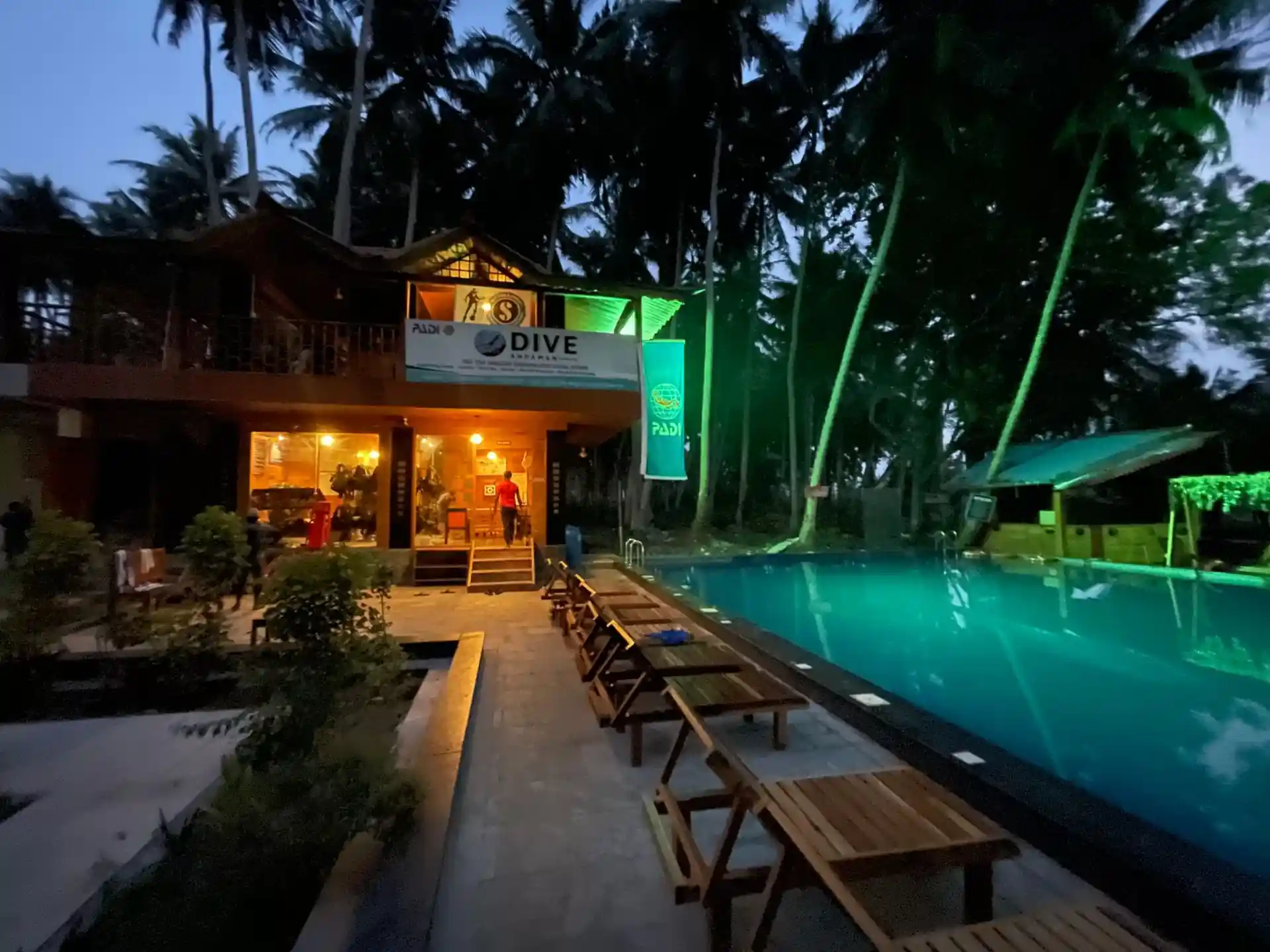 Dive shop photo