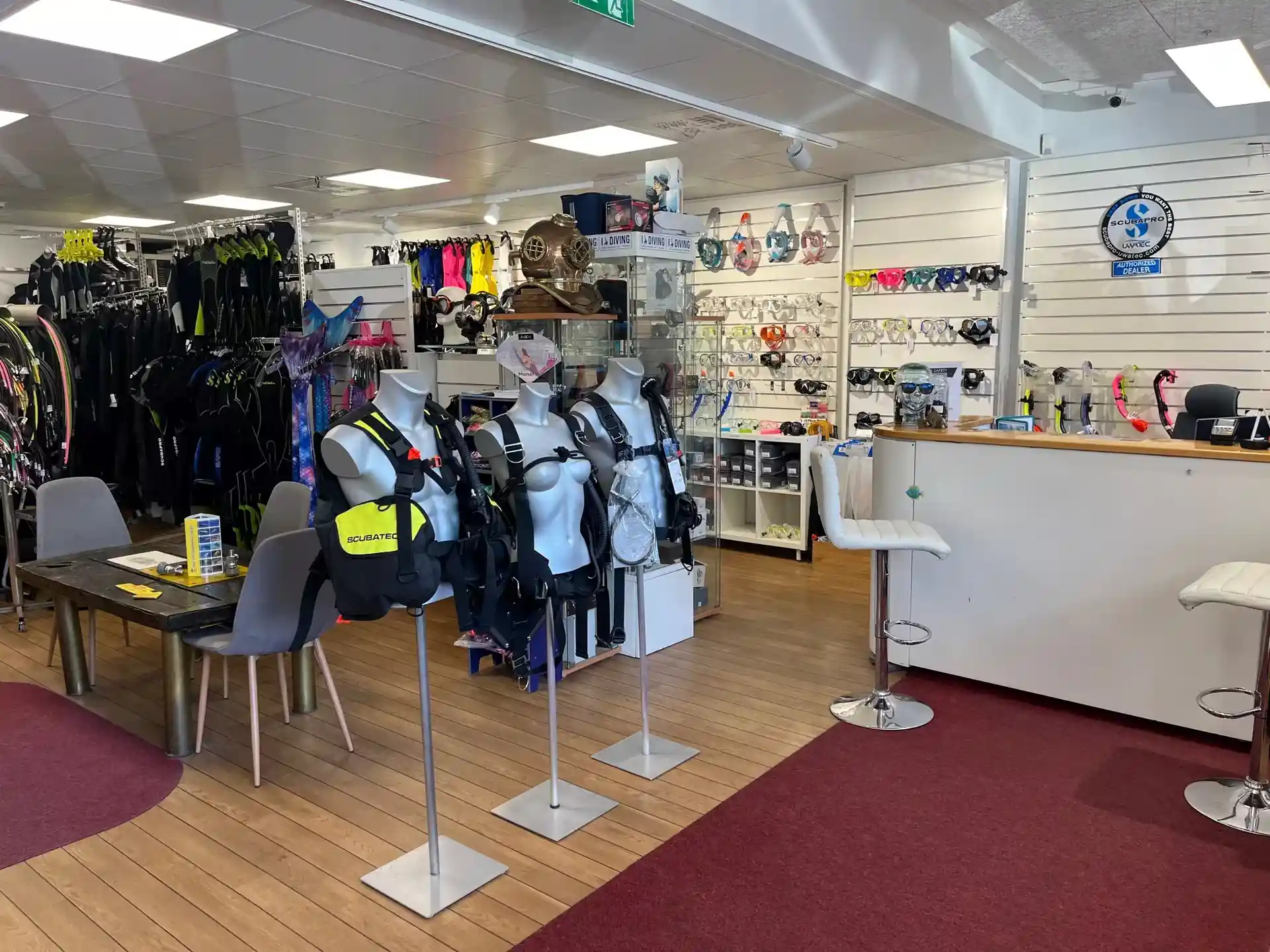Dive shop photo