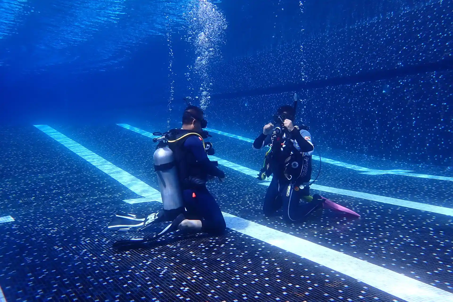 Dive shop photo