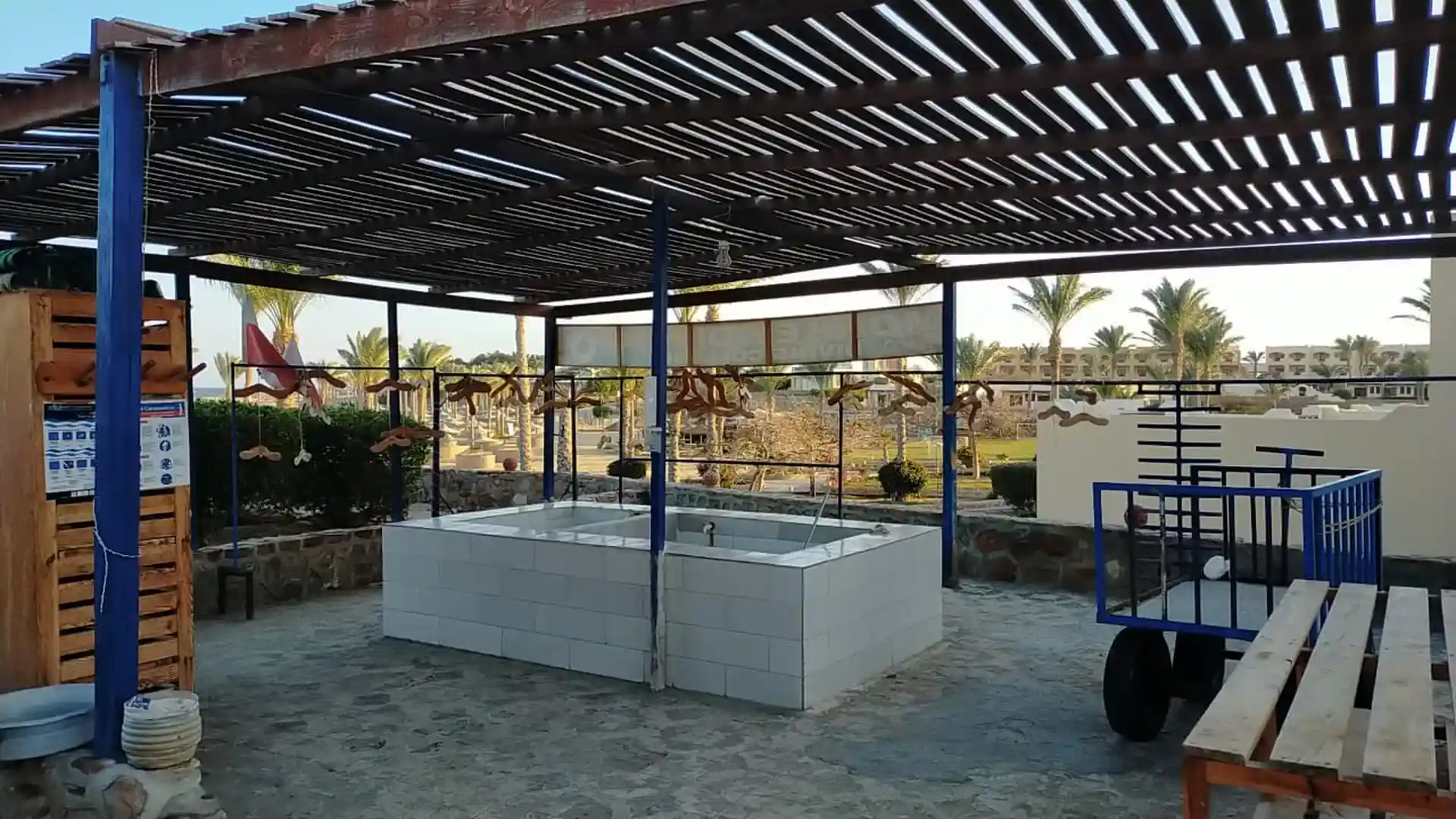 Dive shop photo