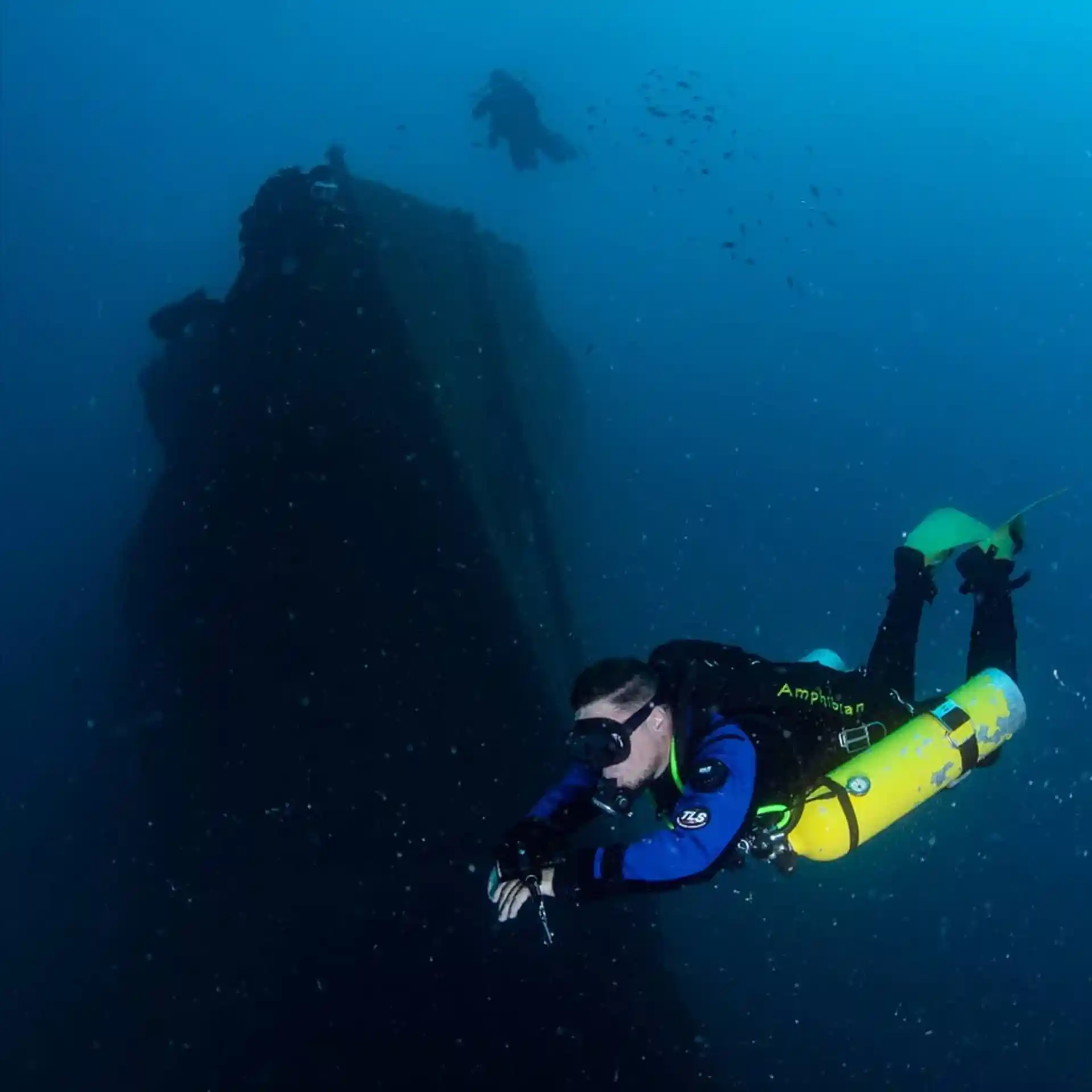 Dive shop photo
