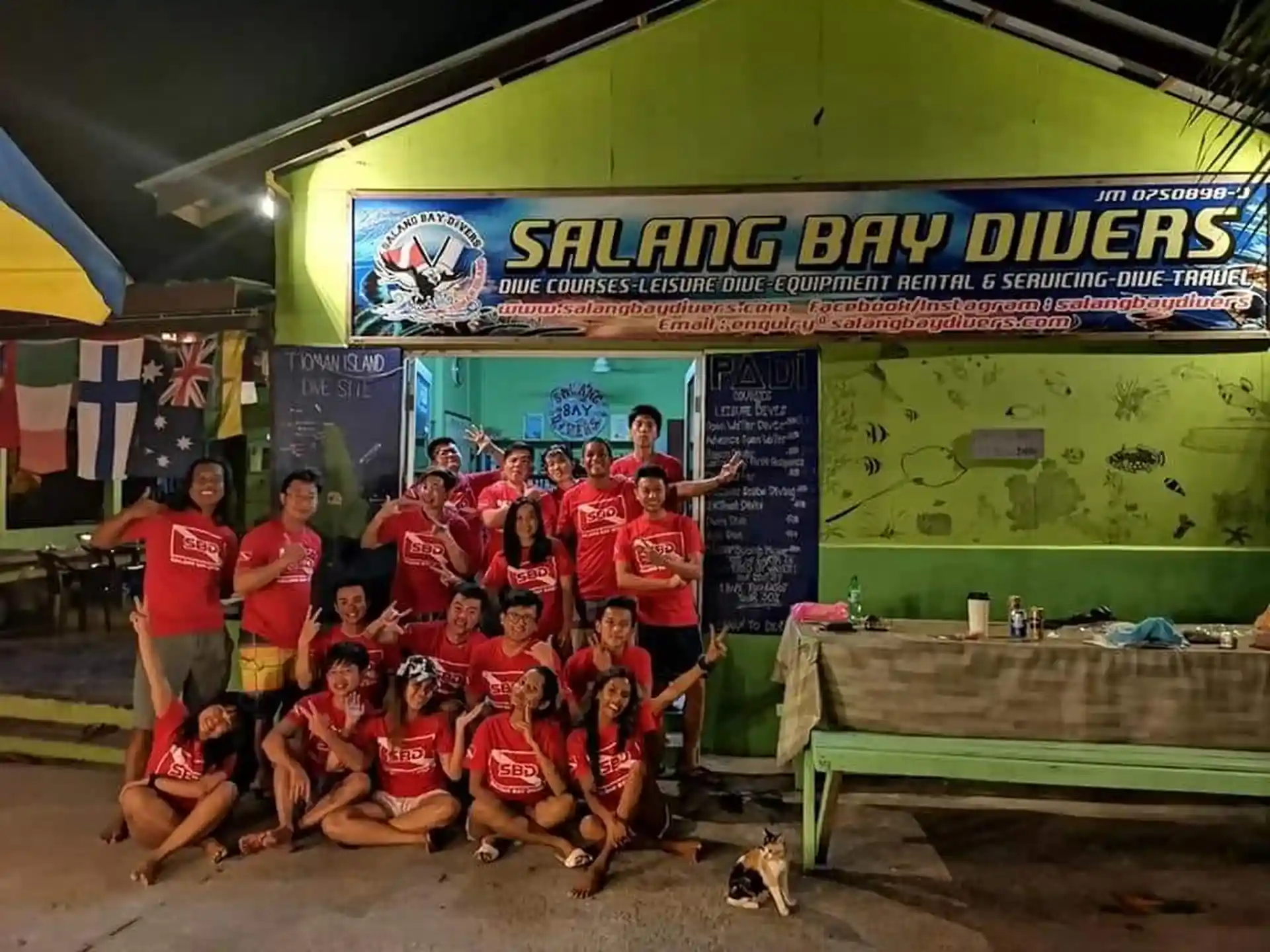 Dive shop photo