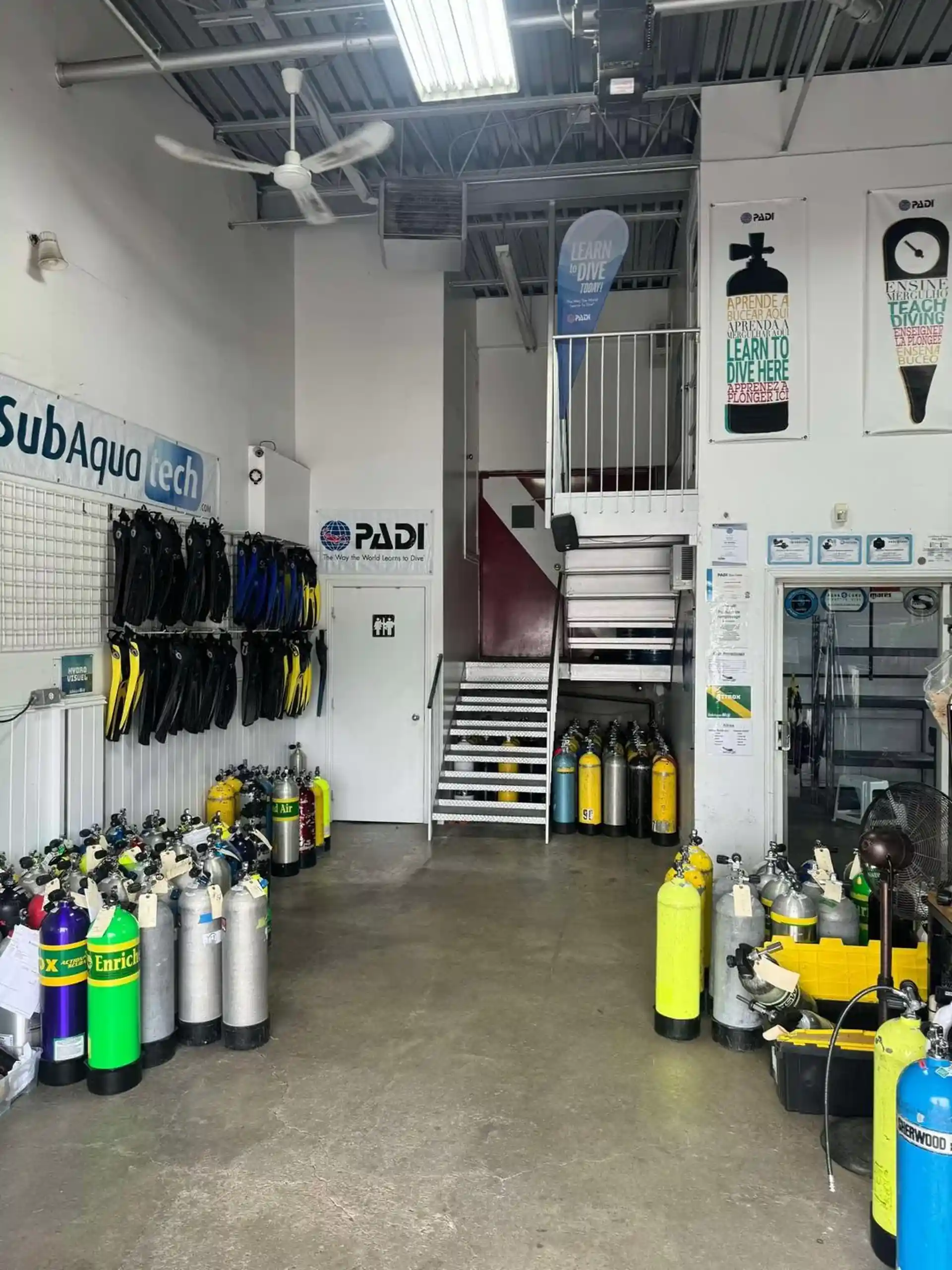 Dive shop photo