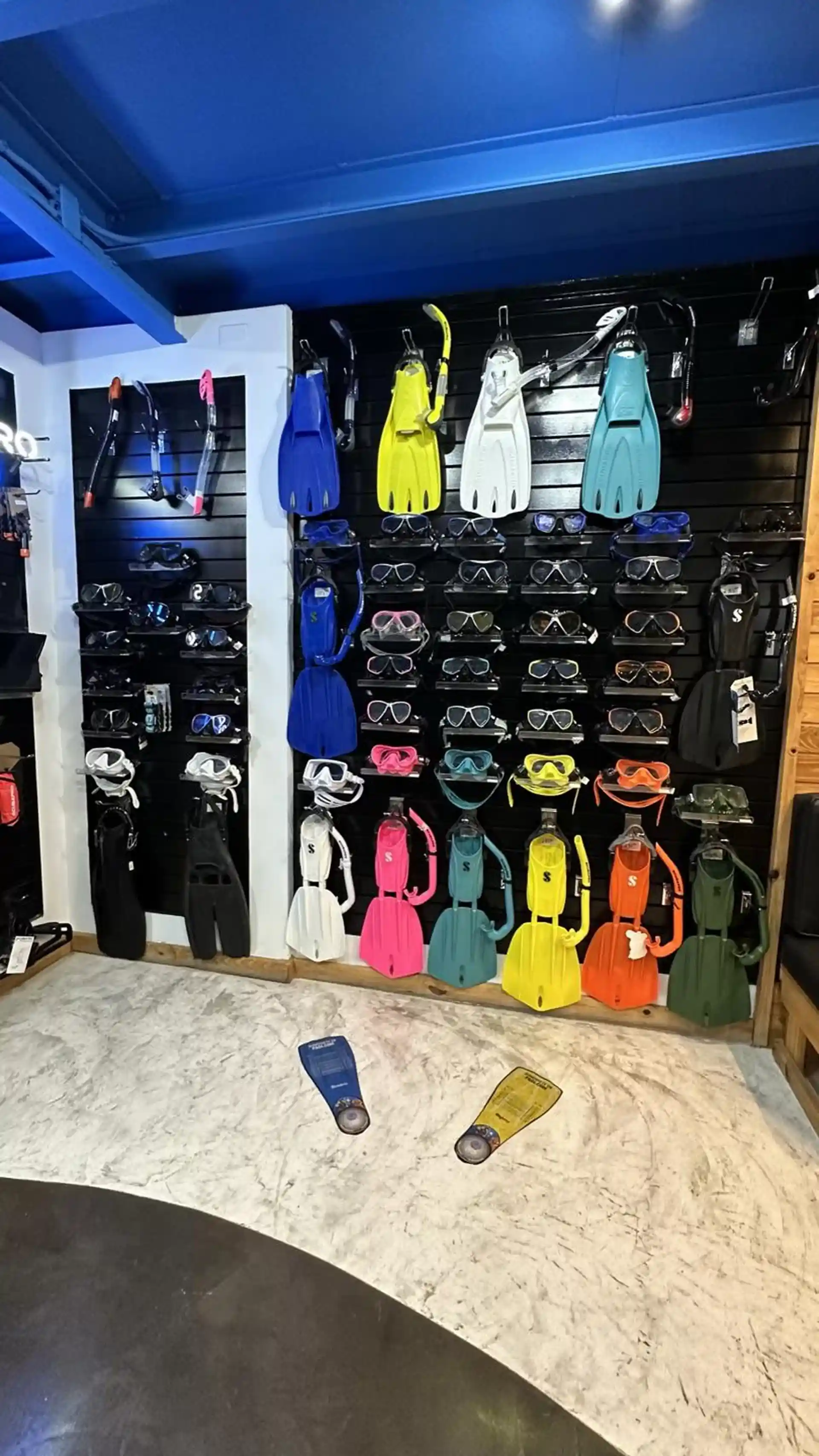 Foto de la tienda de buceo