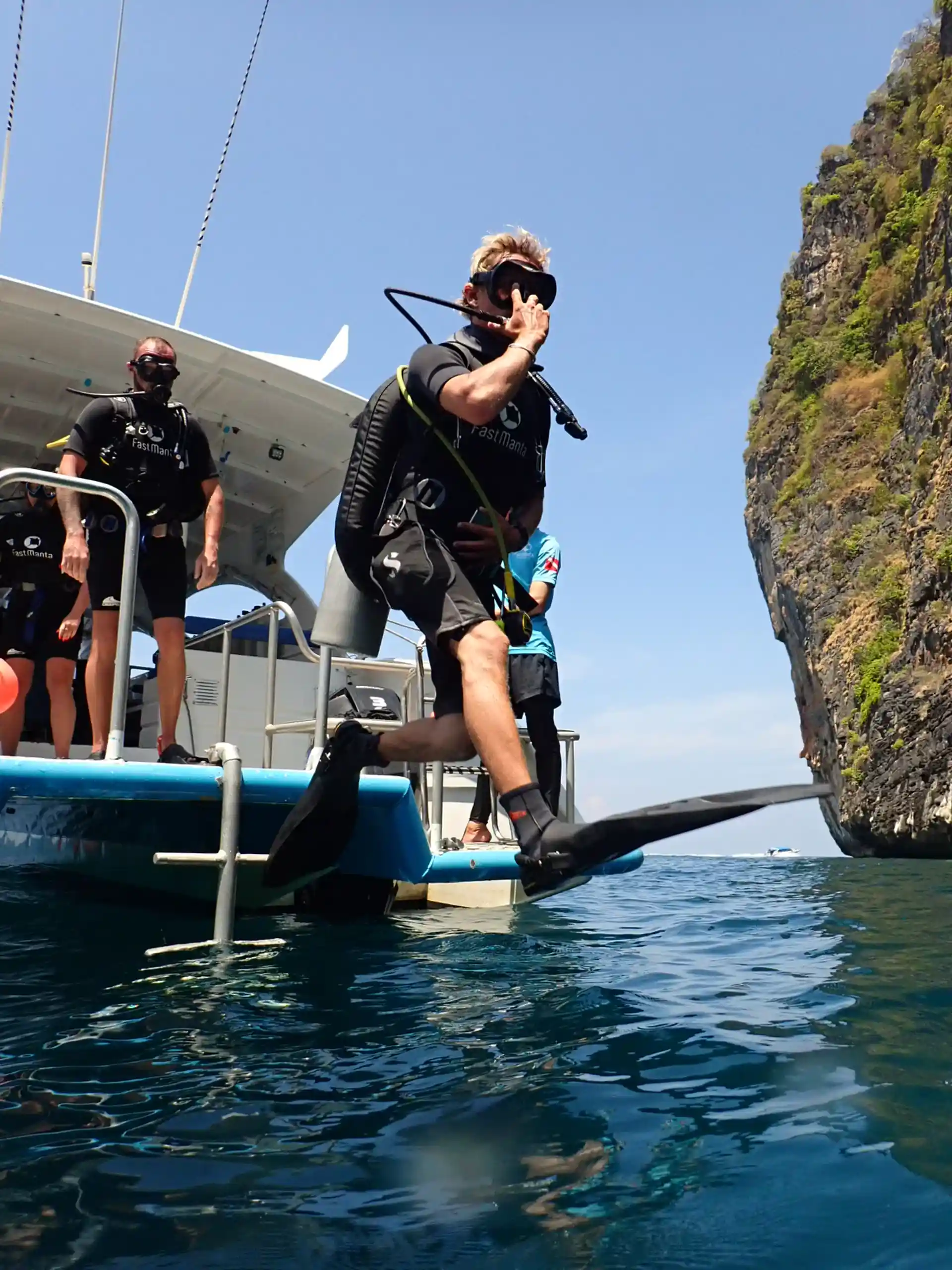 Giant Stride Scuba Diving