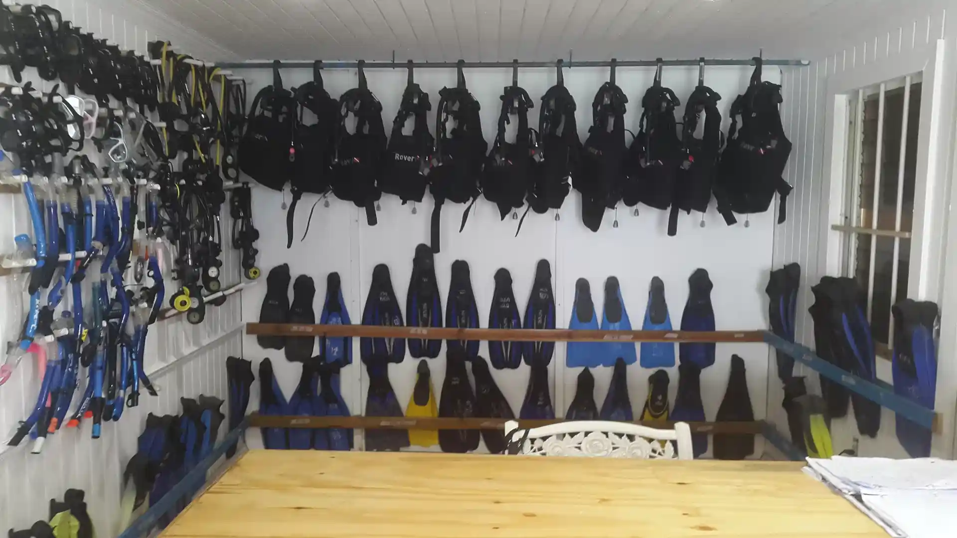 Dive shop photo