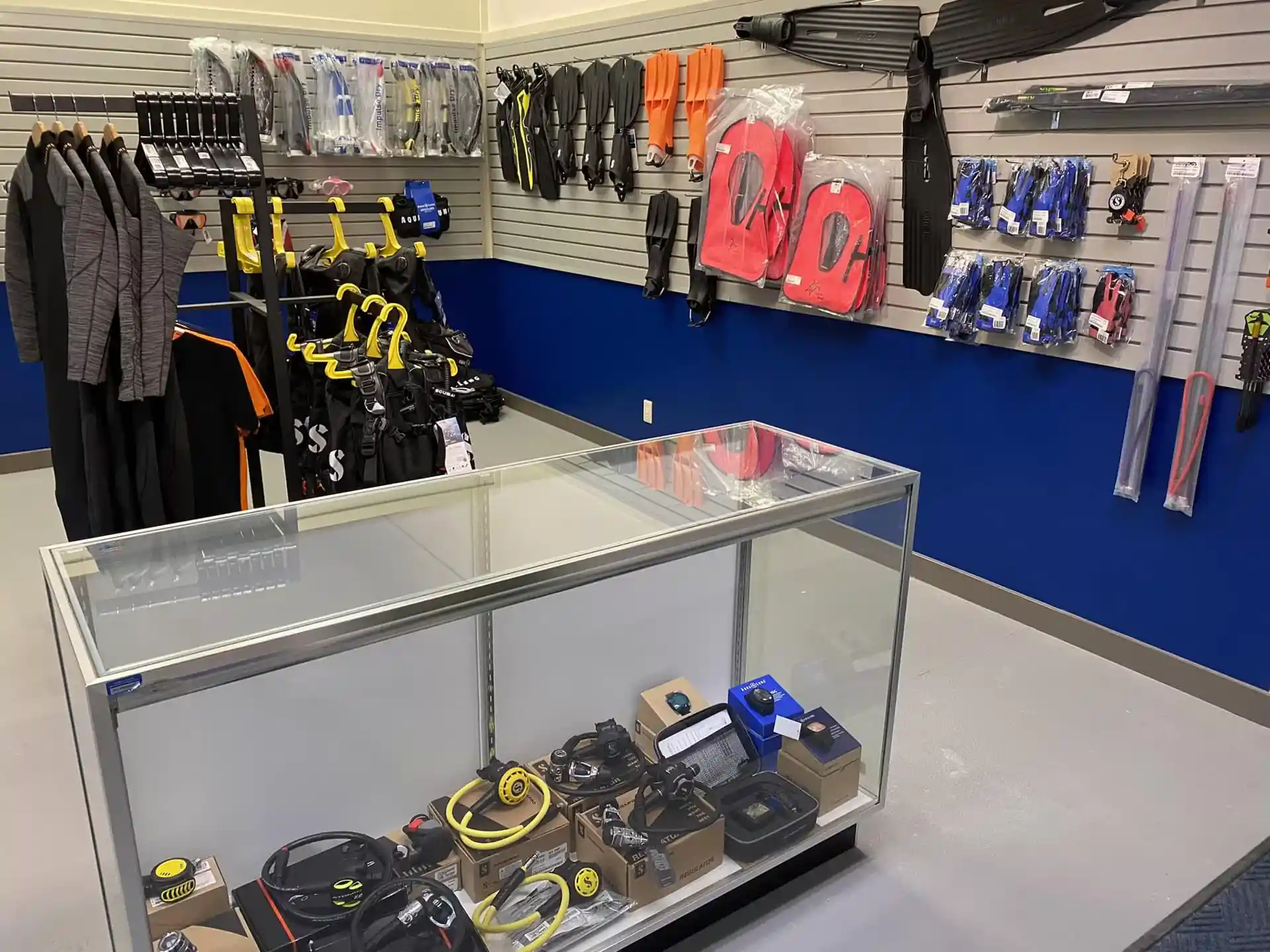 Dive shop photo