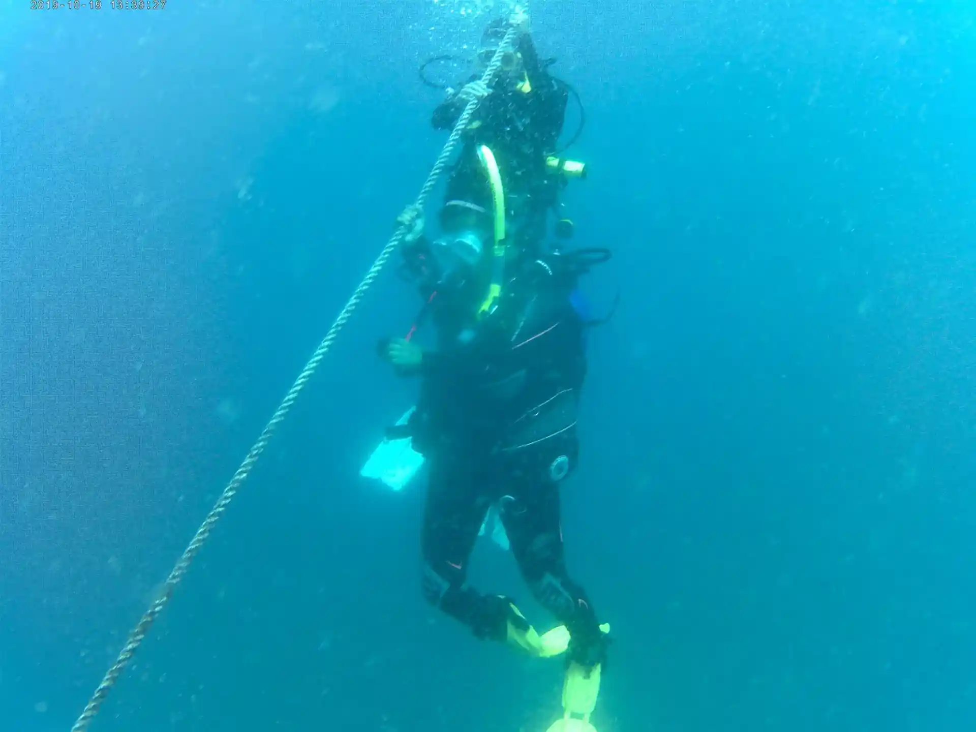 Your 15 ft. 3 minute safety stop.