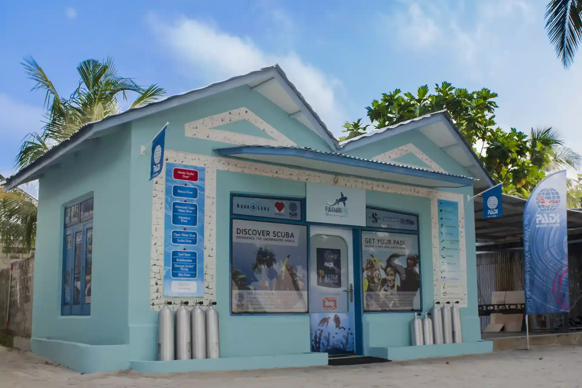 Dive shop photo