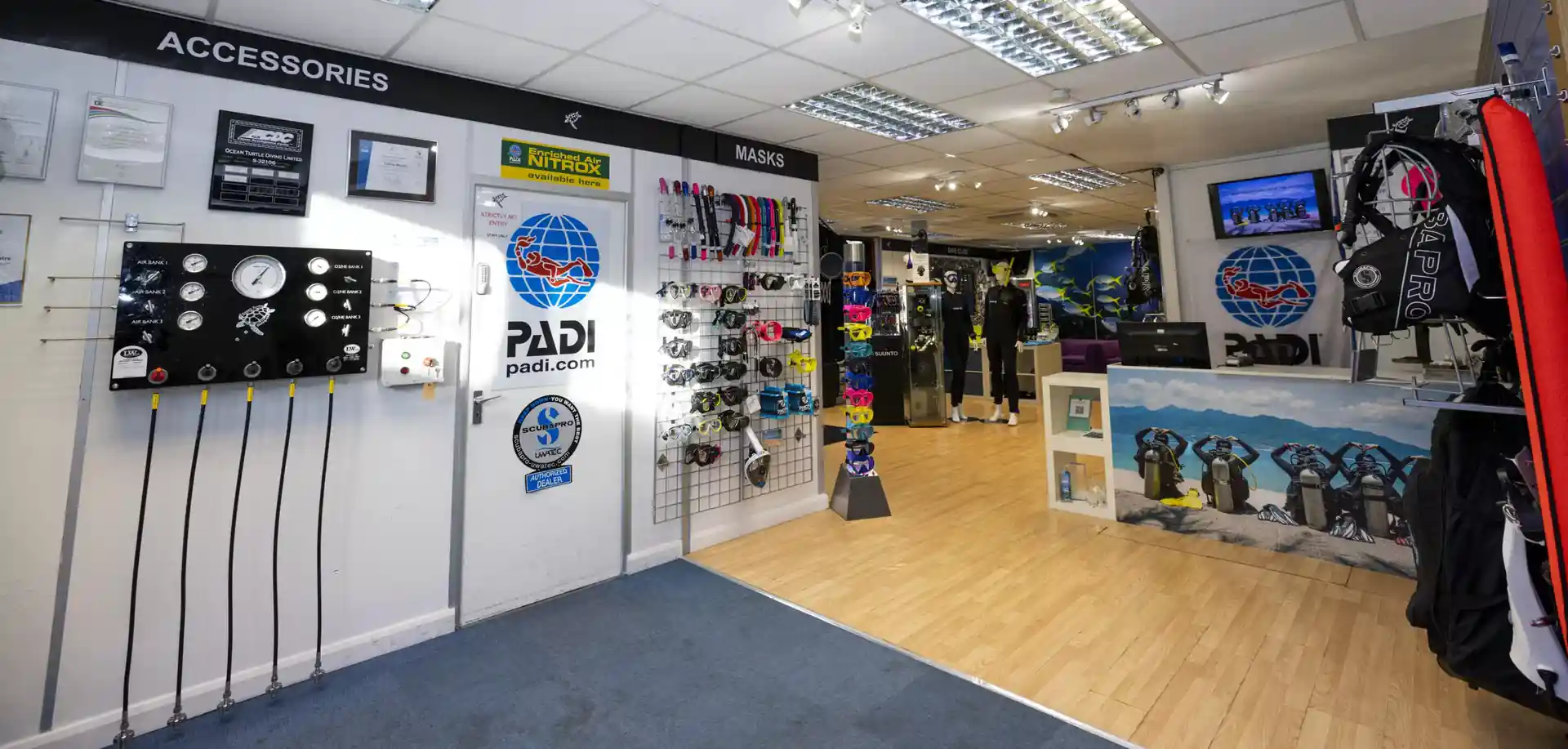 Dive shop photo