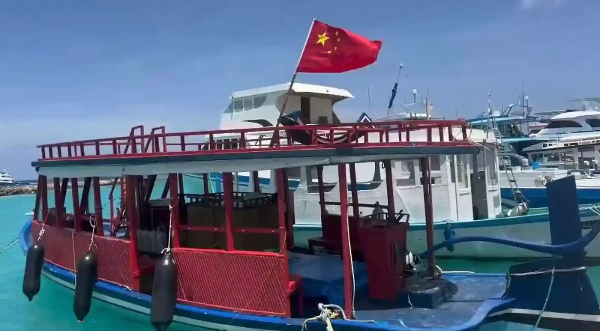 Foto de la tienda de buceo