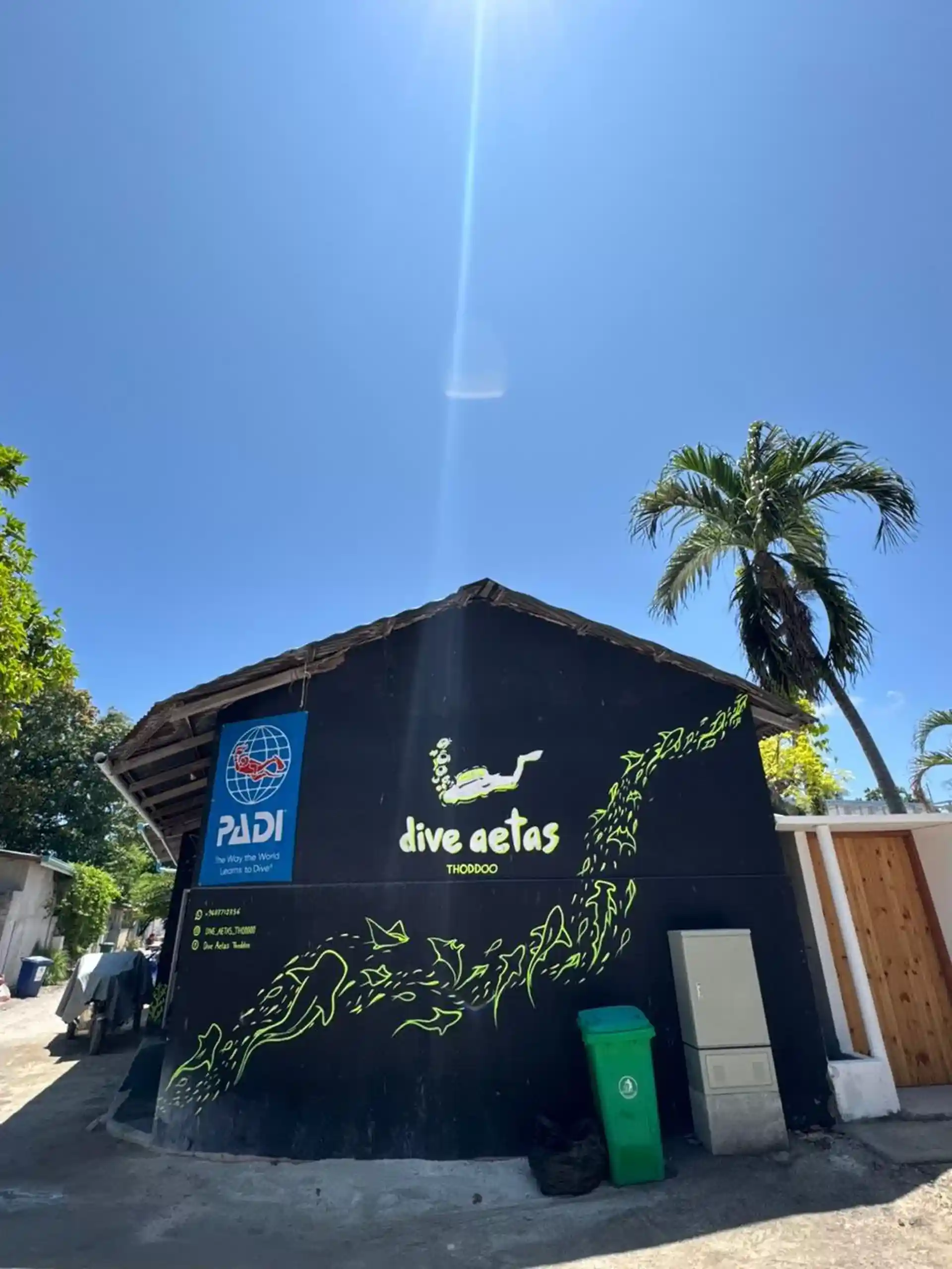Dive shop photo