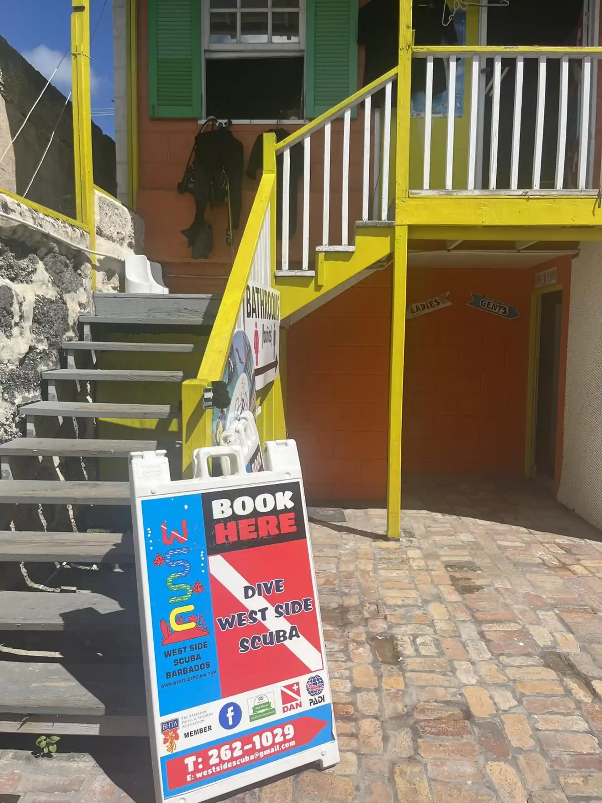 Dive shop photo