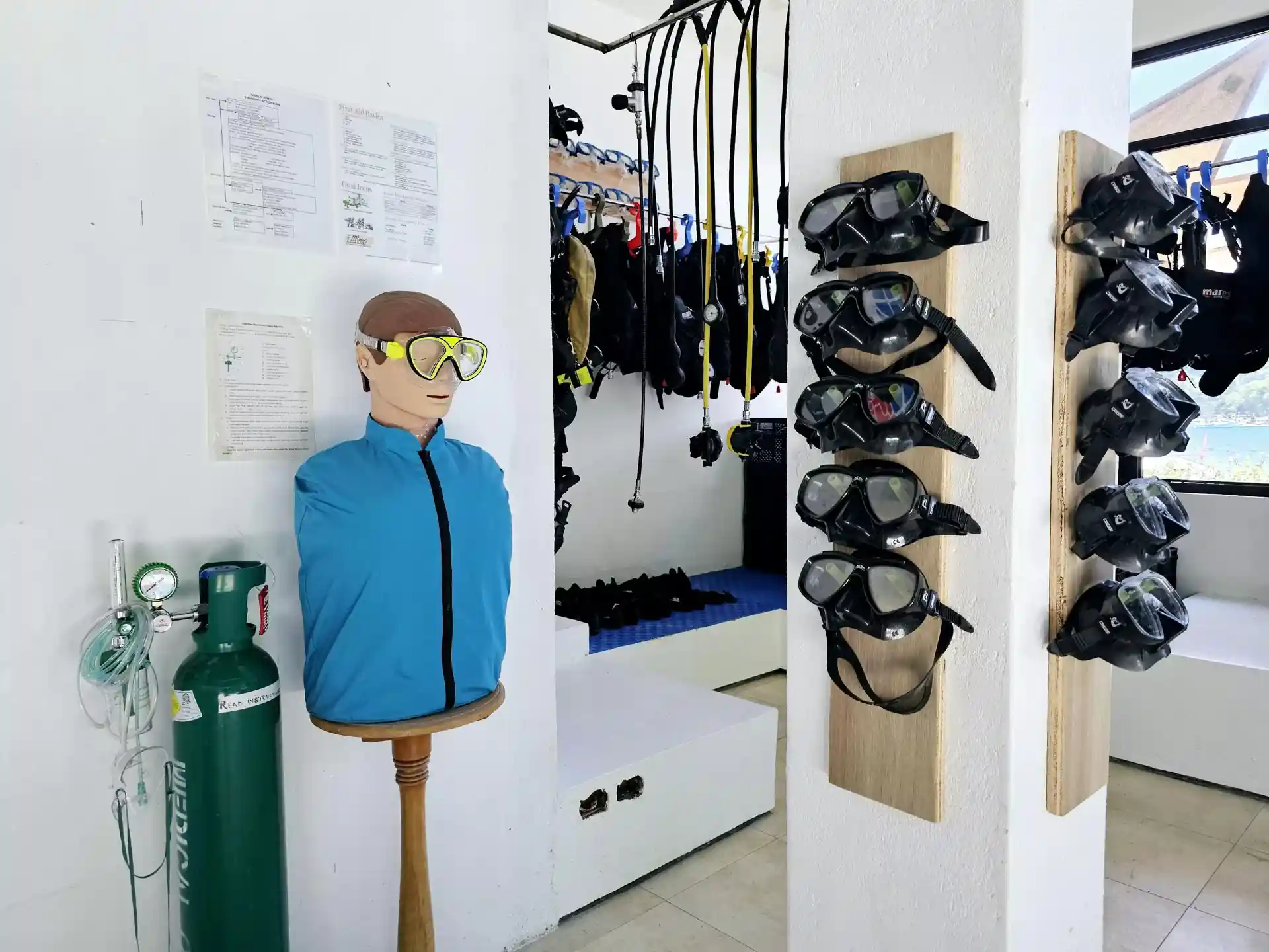Dive shop photo