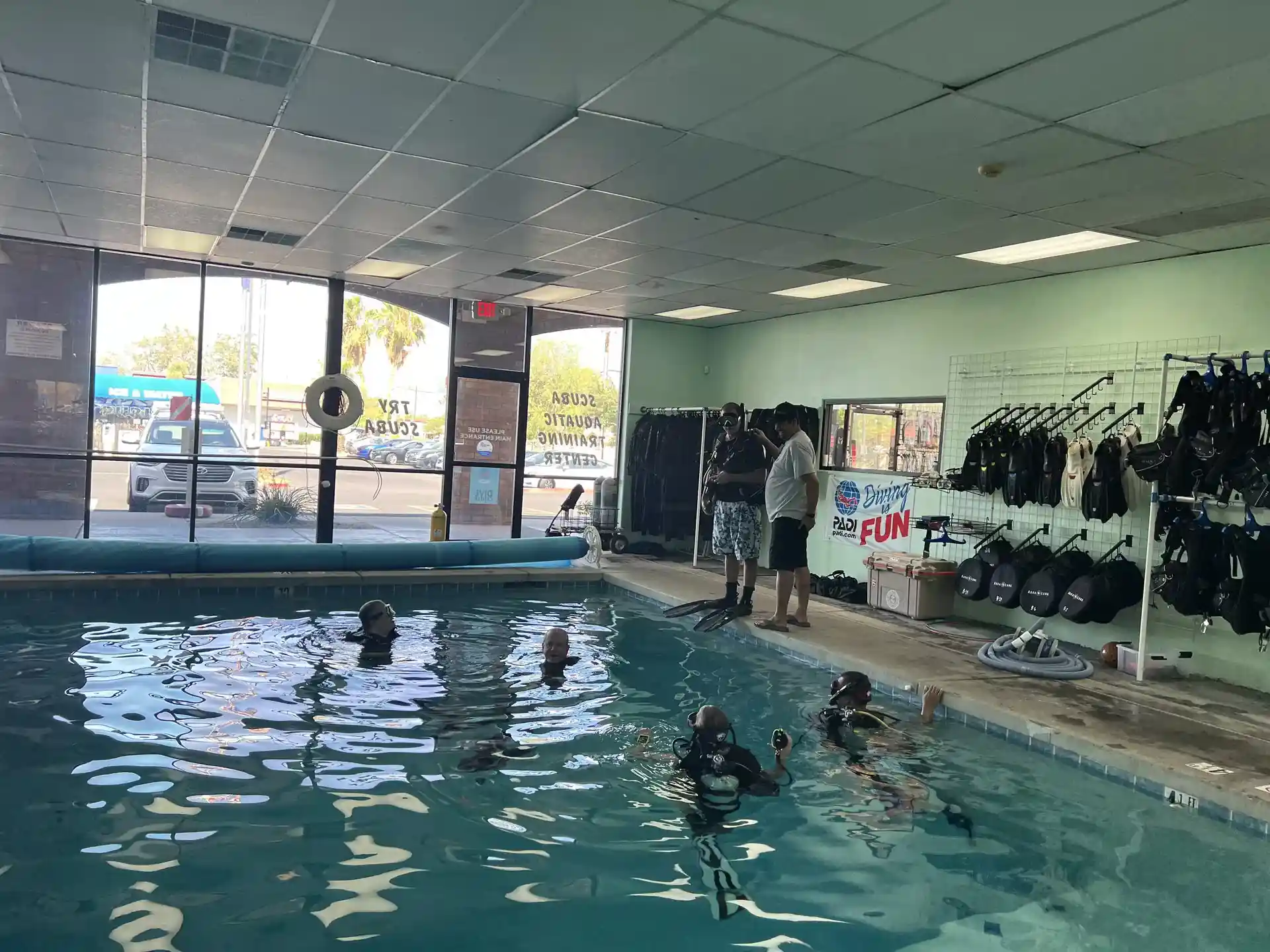 An amazing underwater adventure is starting!!