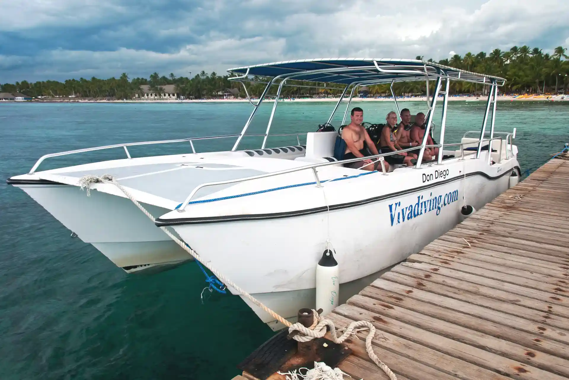 Dive shop photo
