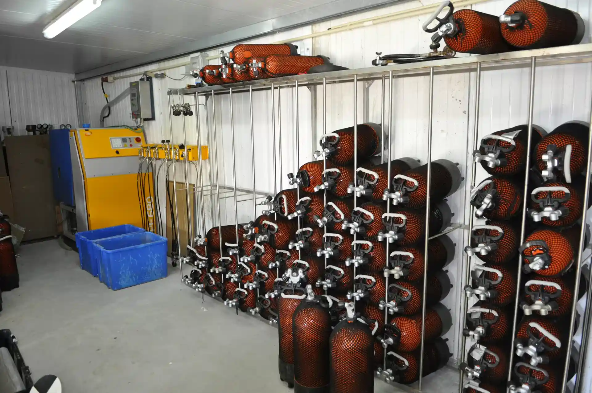 Dive shop photo