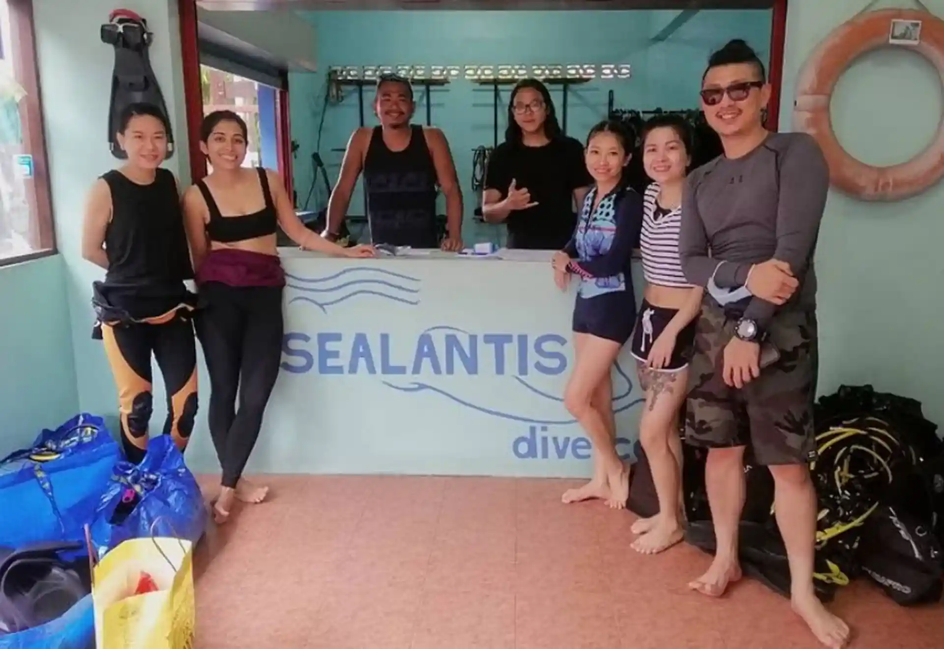Dive shop photo