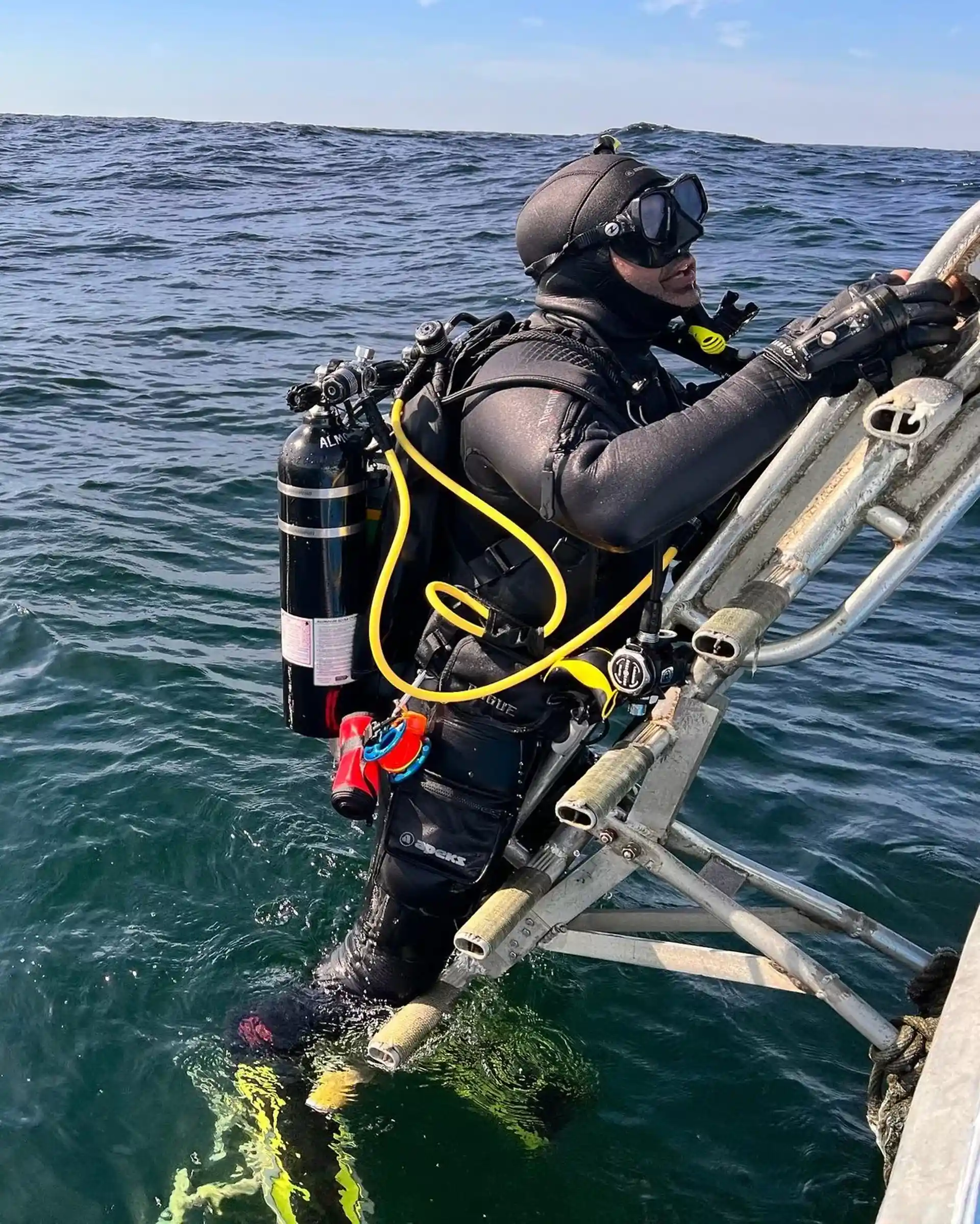 Dive shop photo