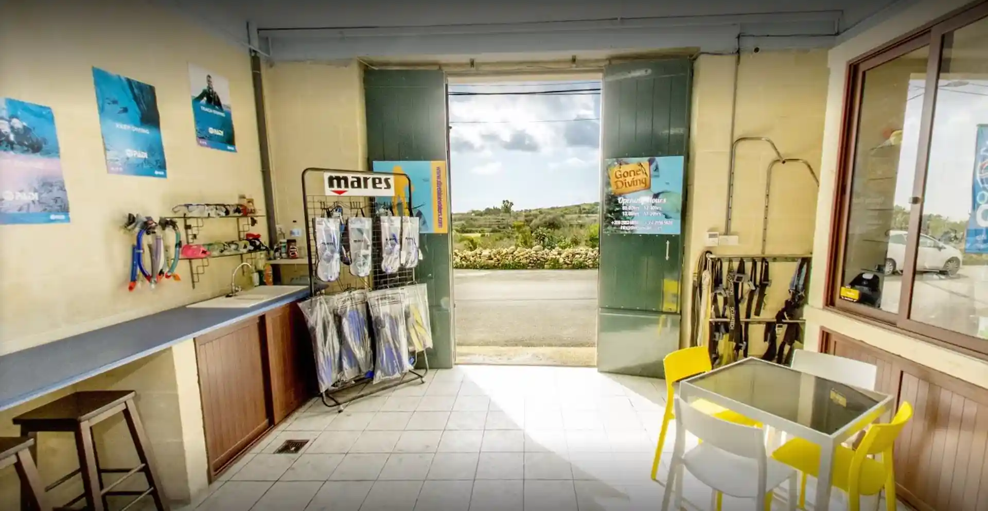 Dive shop photo