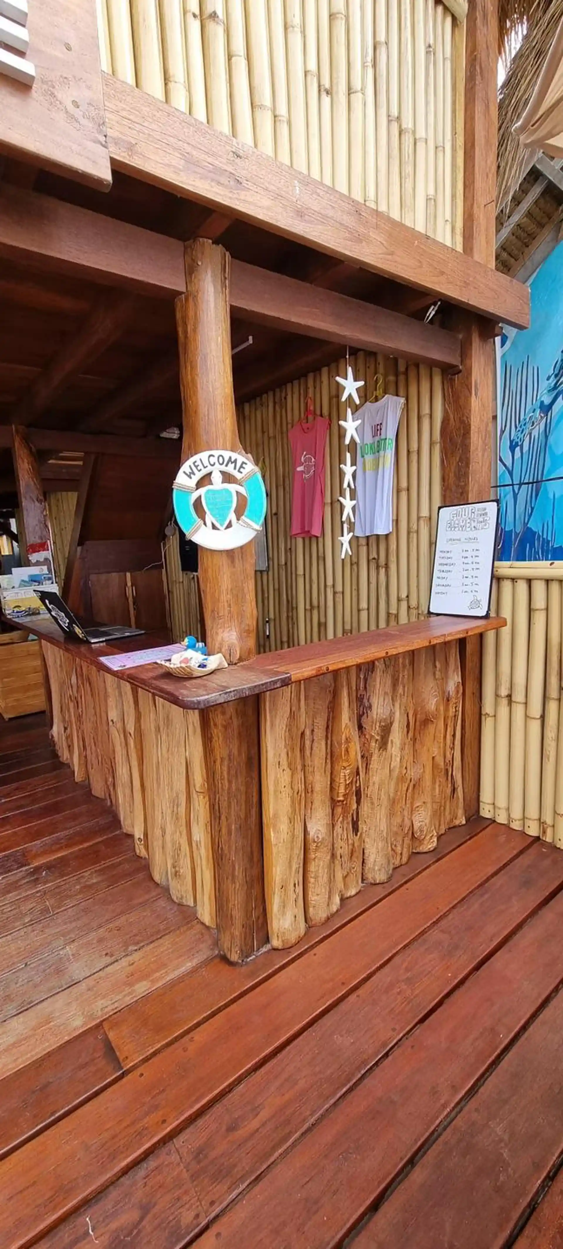 Dive shop photo