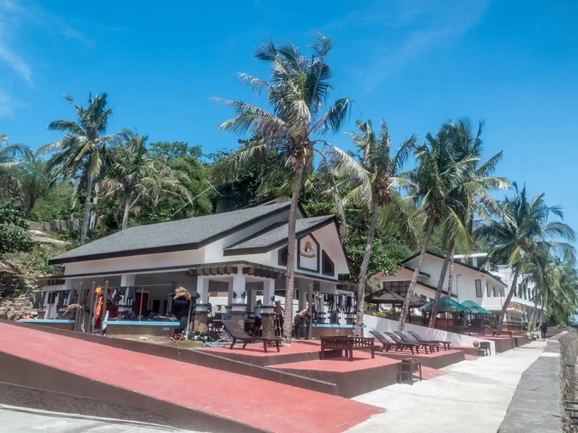 Dive shop photo