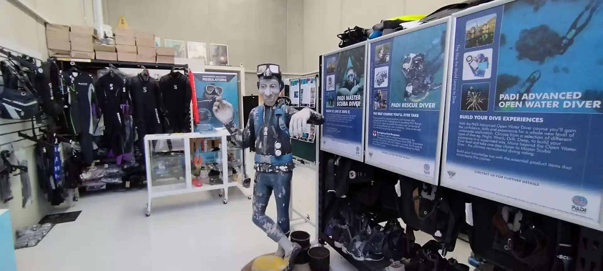 Dive shop photo