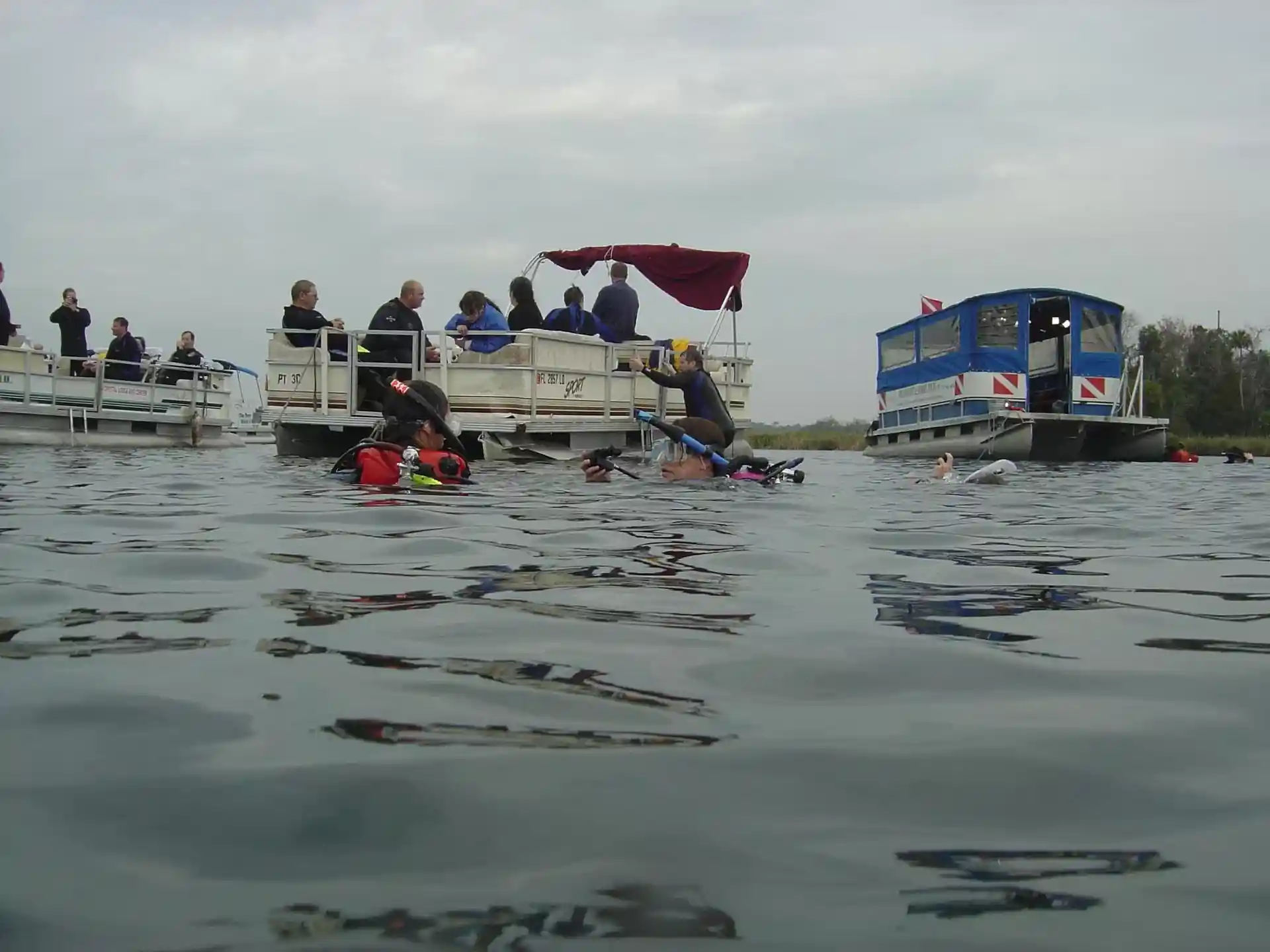 Dive shop photo