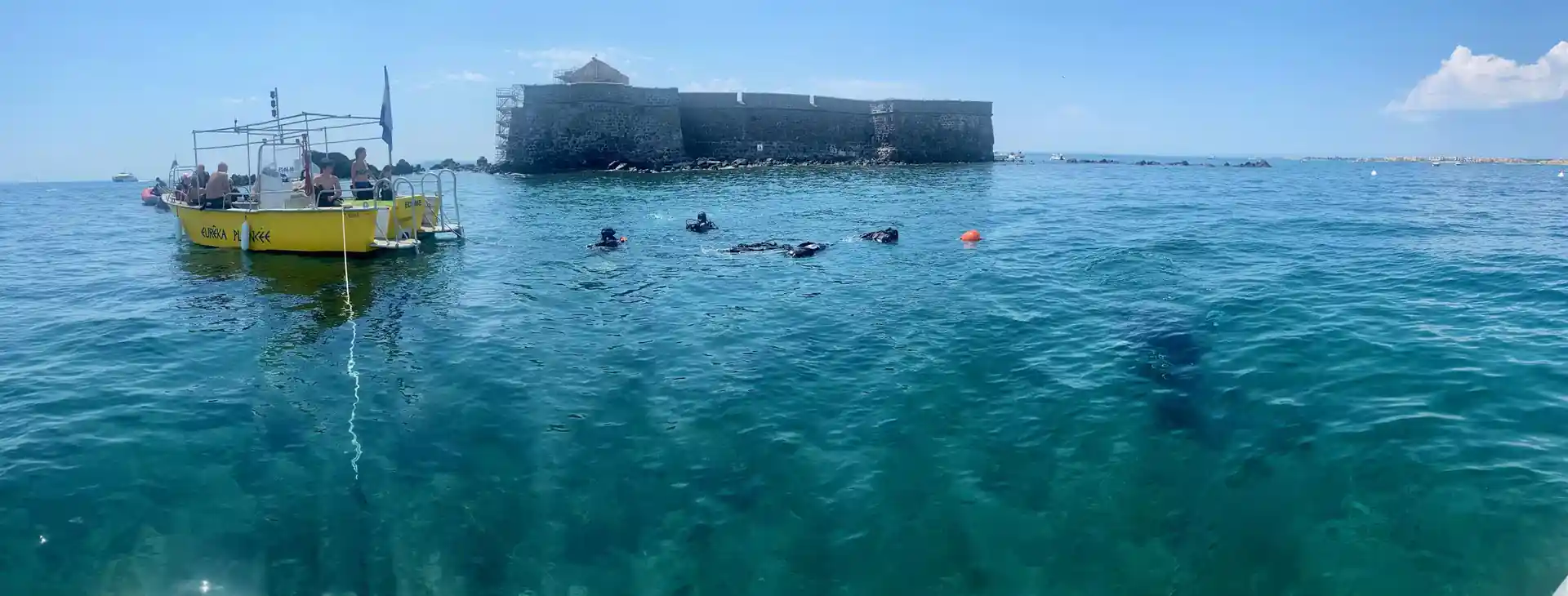 Dive shop photo