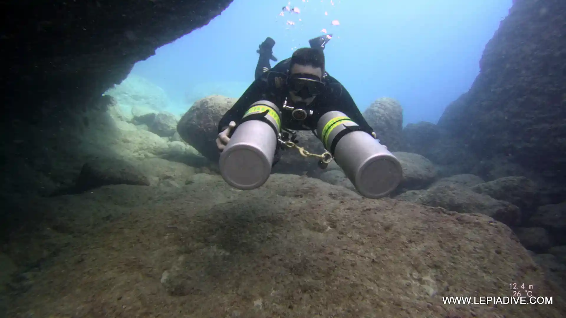Dive shop photo