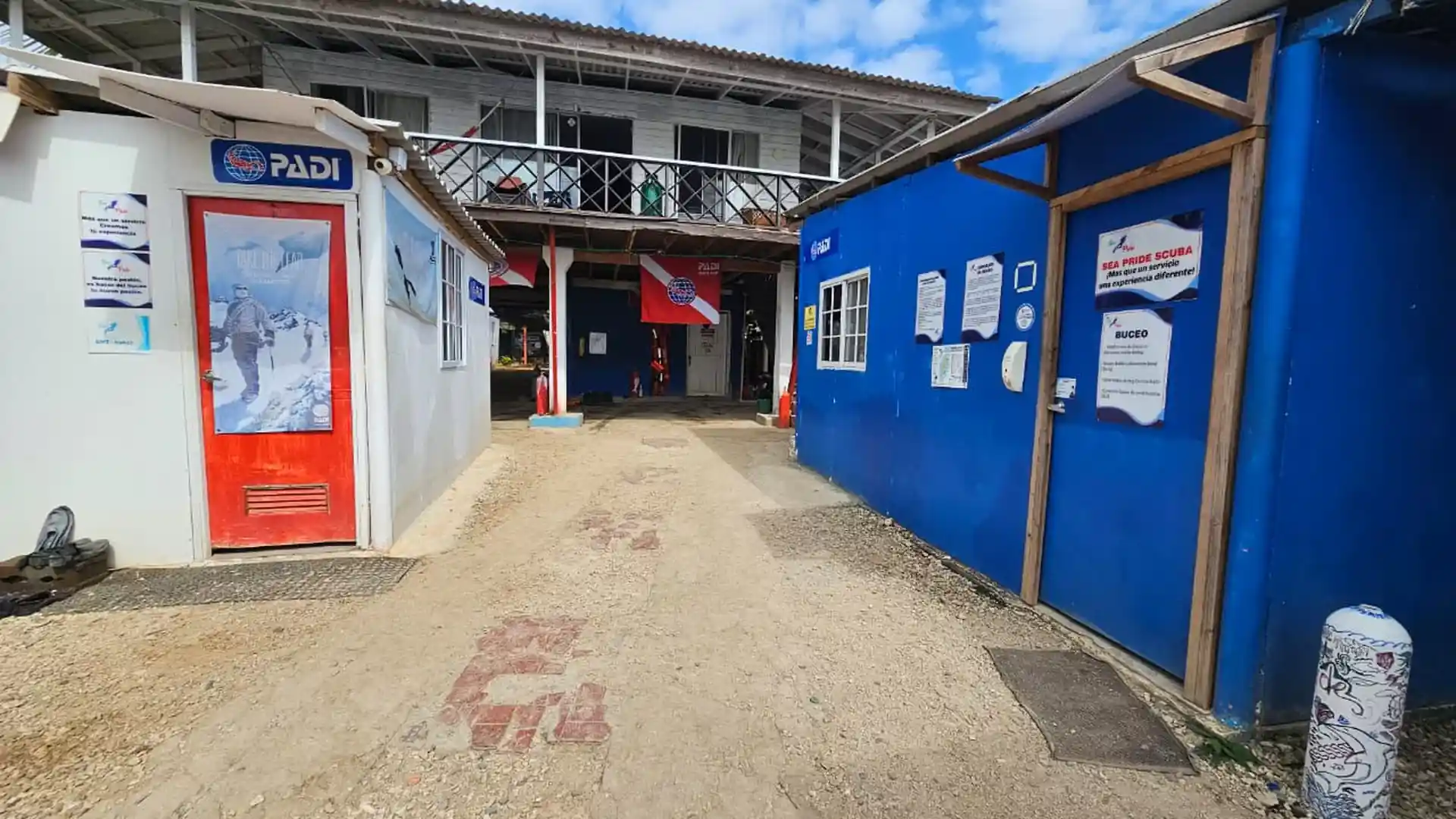 Foto de la tienda de buceo