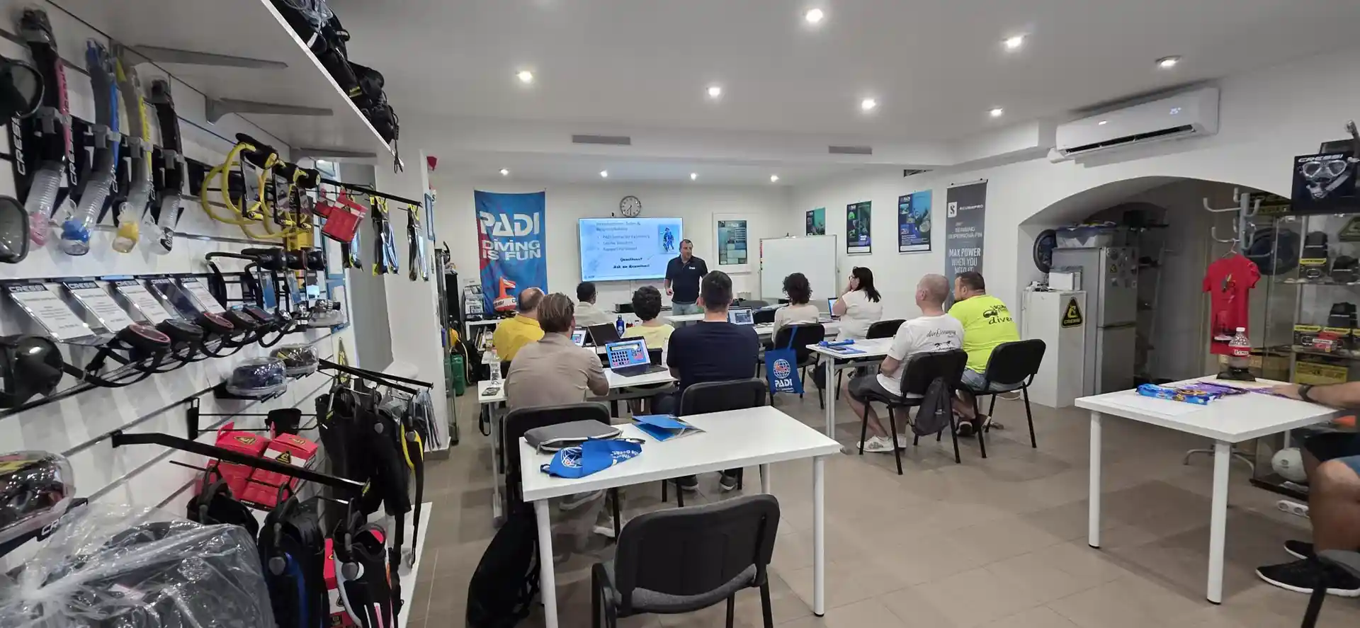 Dive shop photo