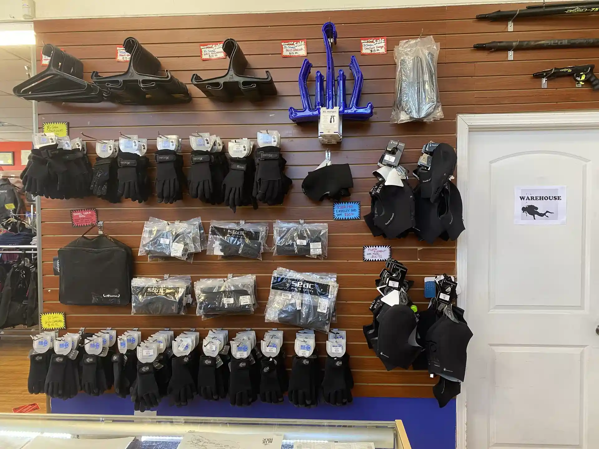 Dive shop photo