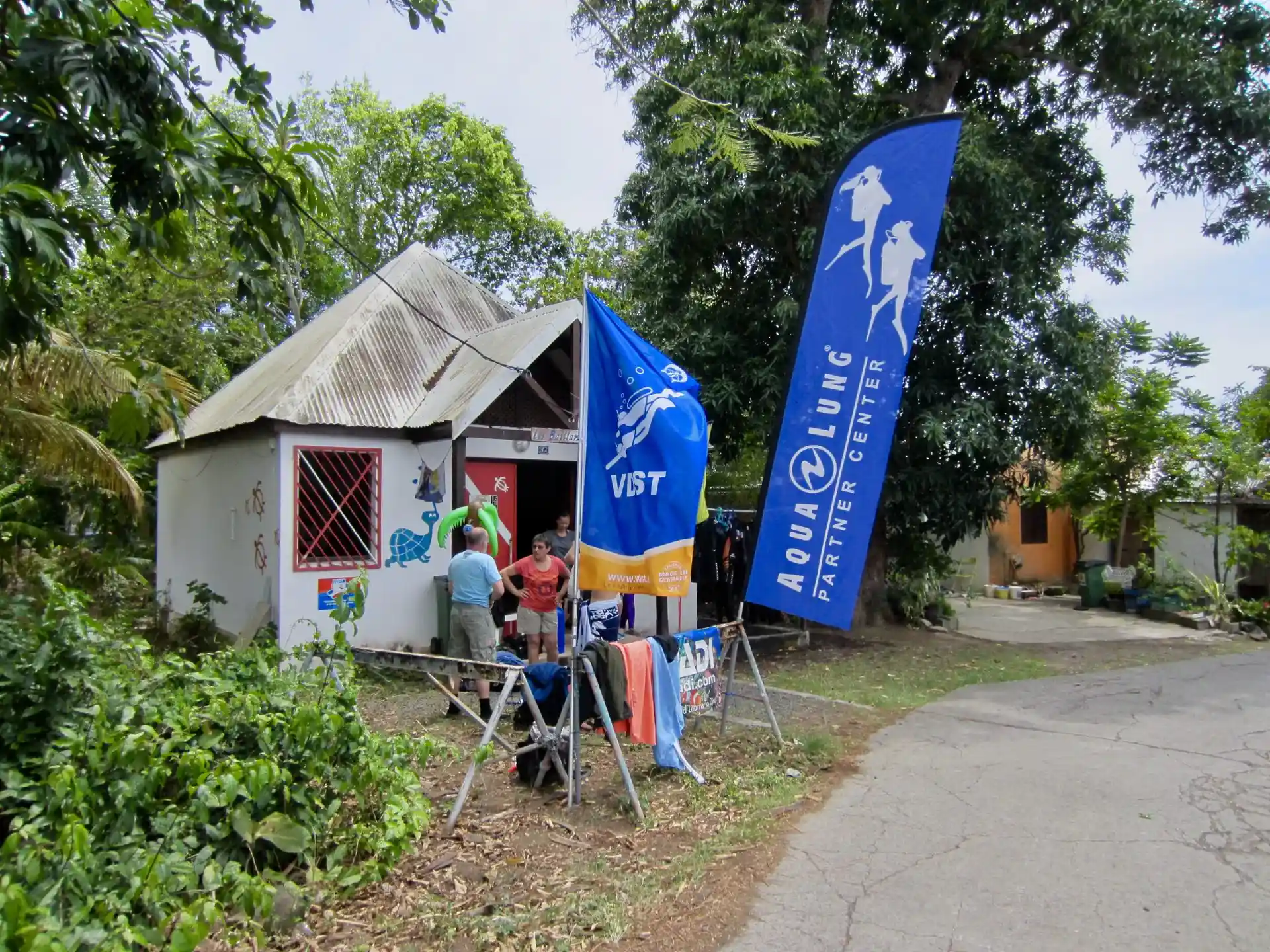 Foto de la tienda de buceo