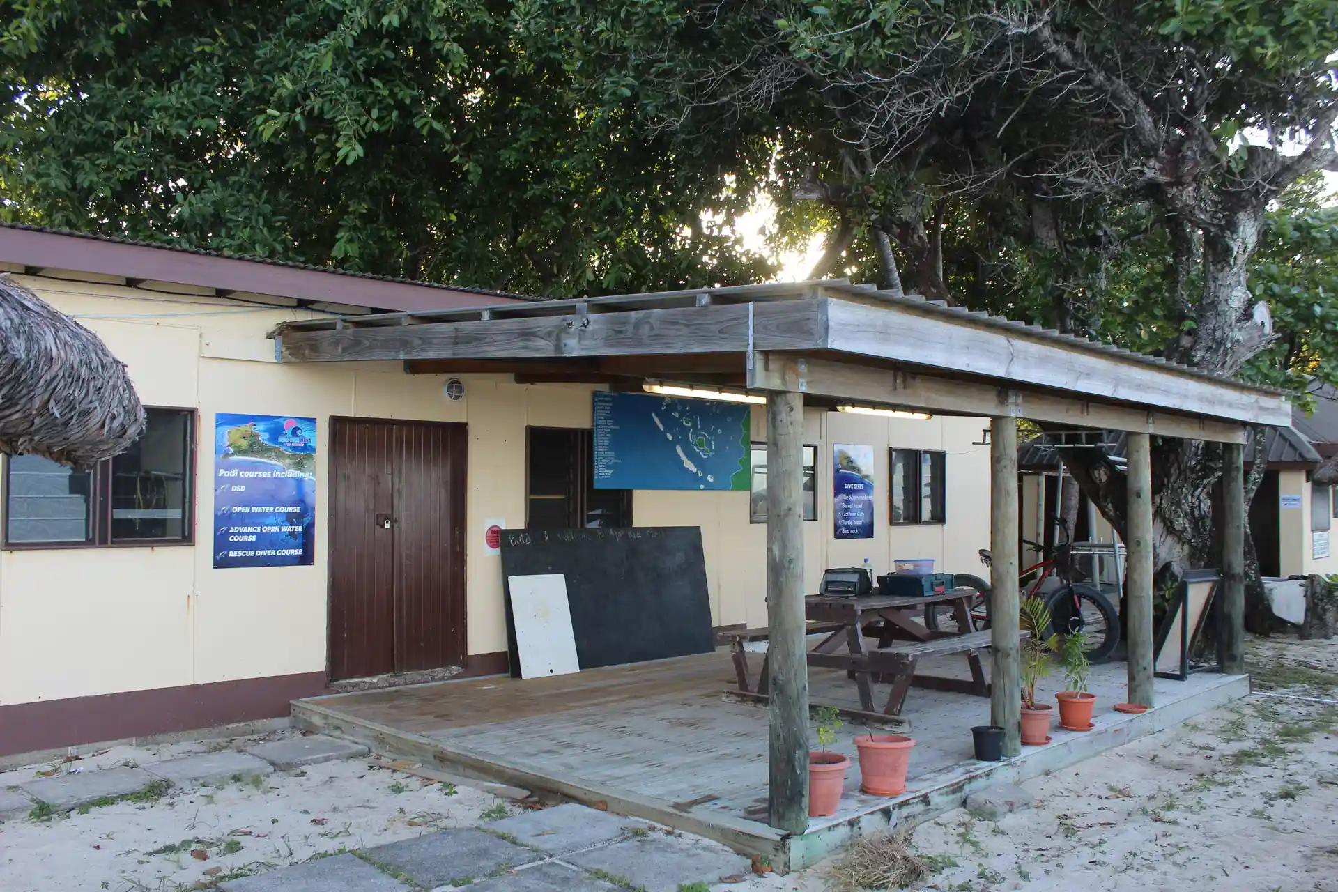 Main photo