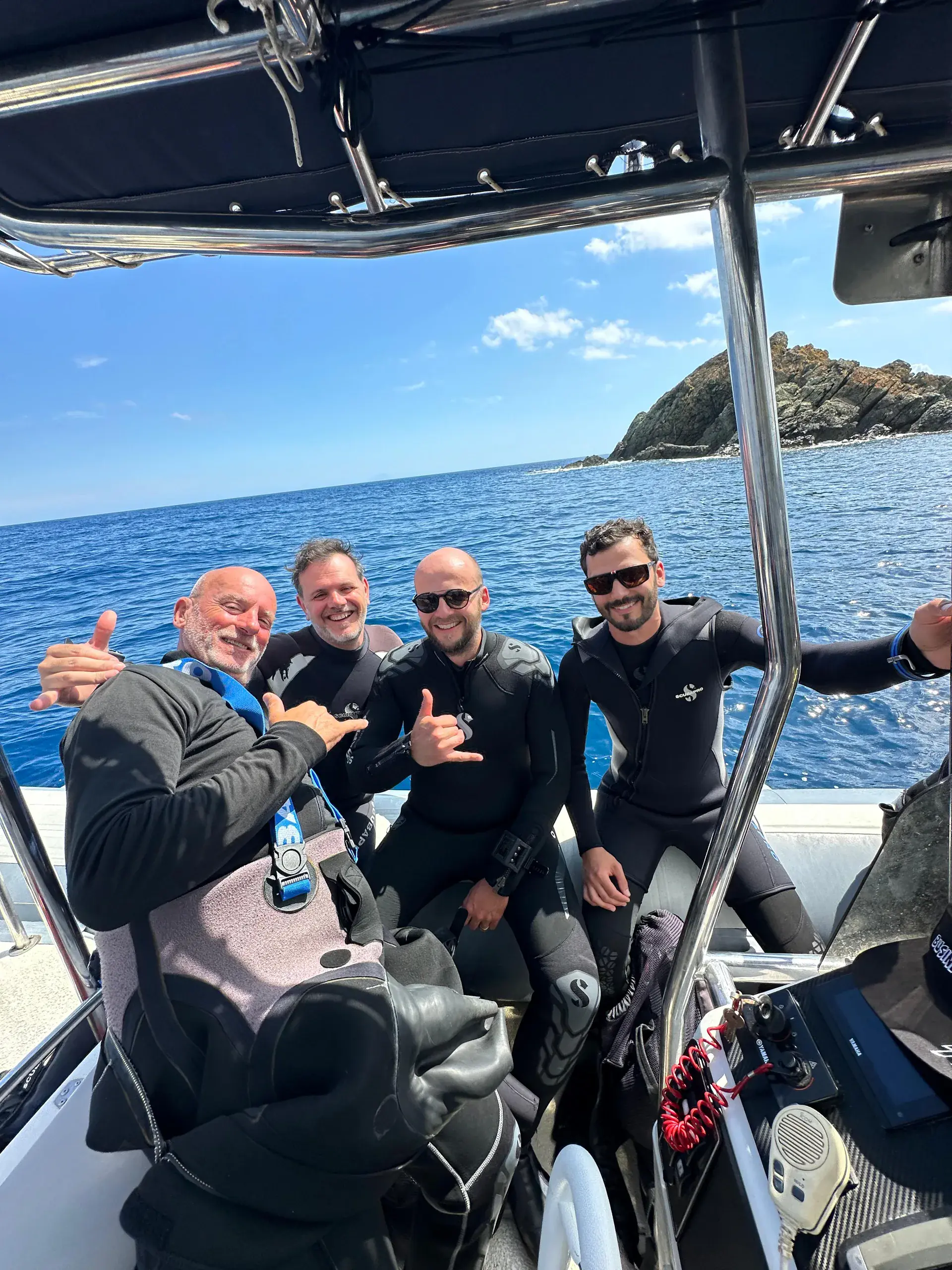 Pronti per avanzare nel mondo della subacquea