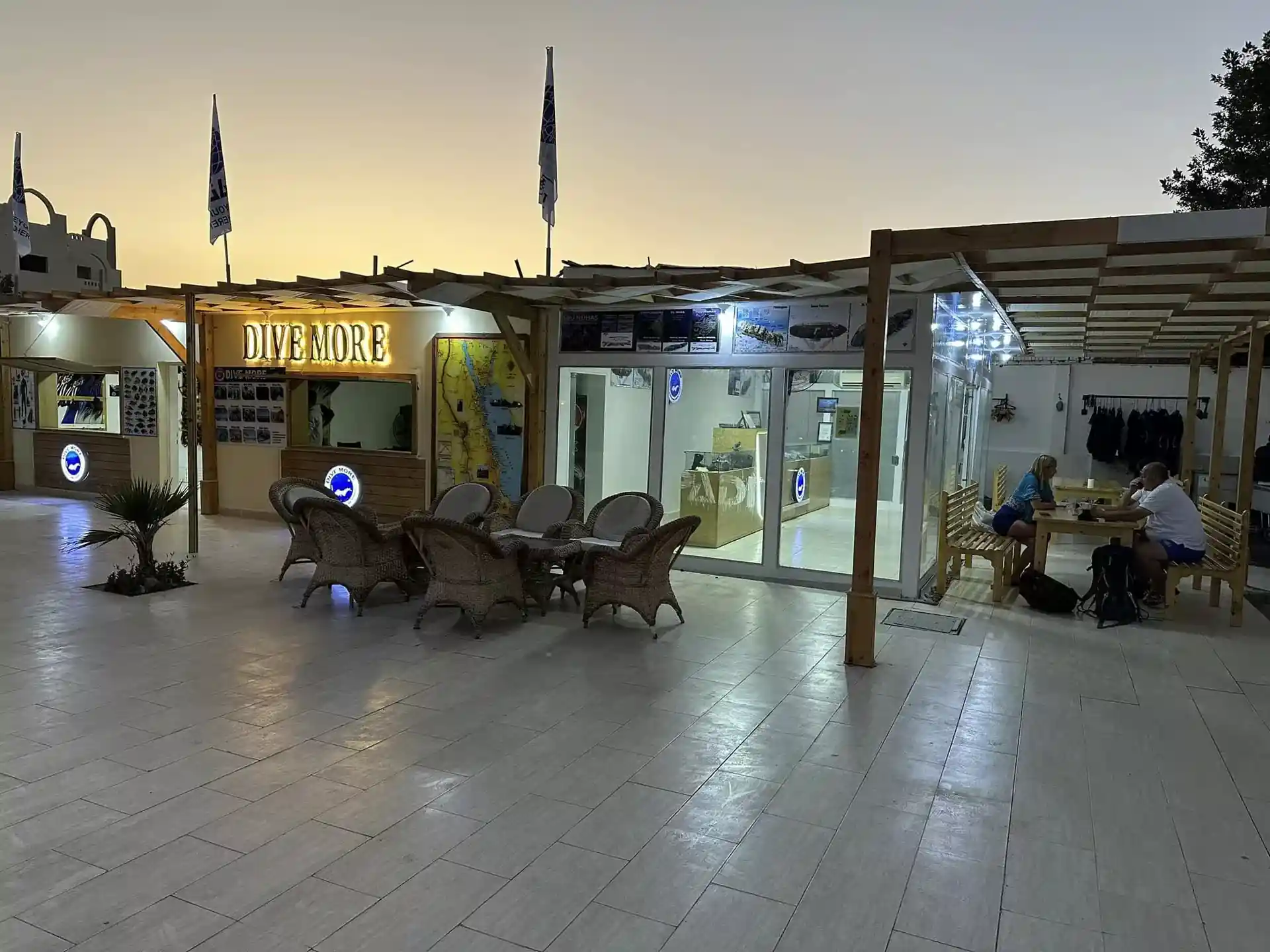Dive shop photo