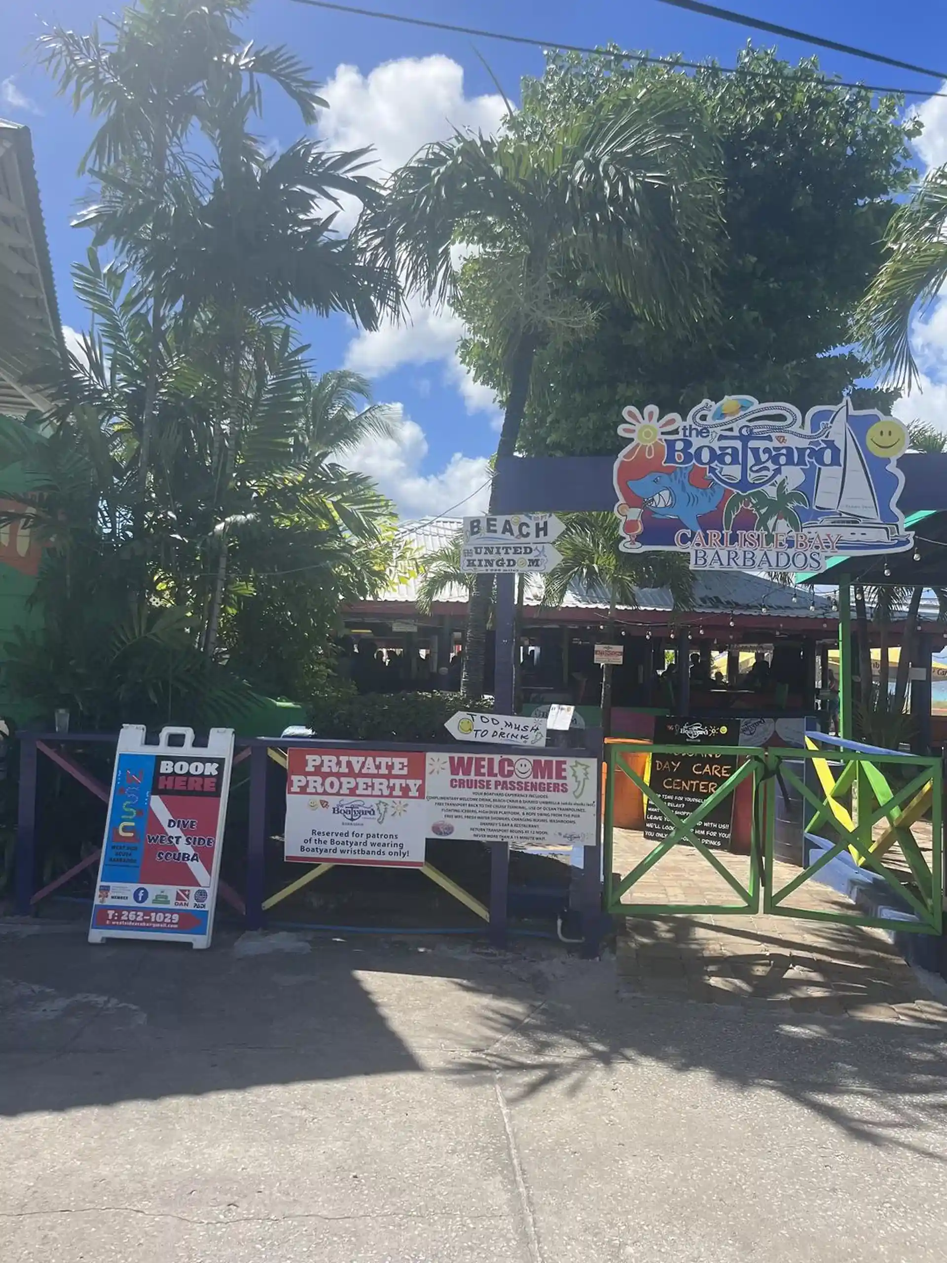 Dive shop photo