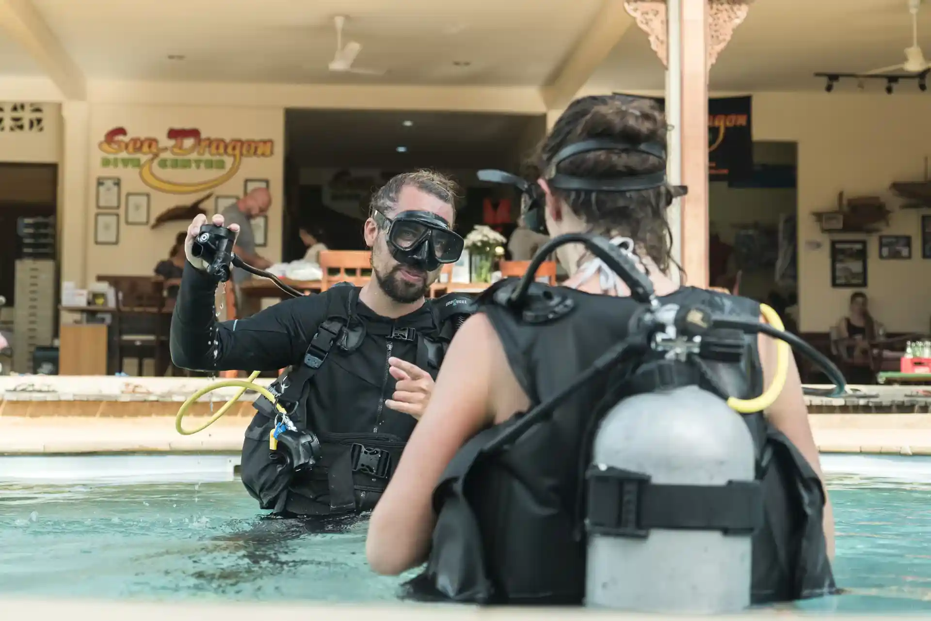 Beginnen Sie das Training in unserem hauseigenen Schwimmbad